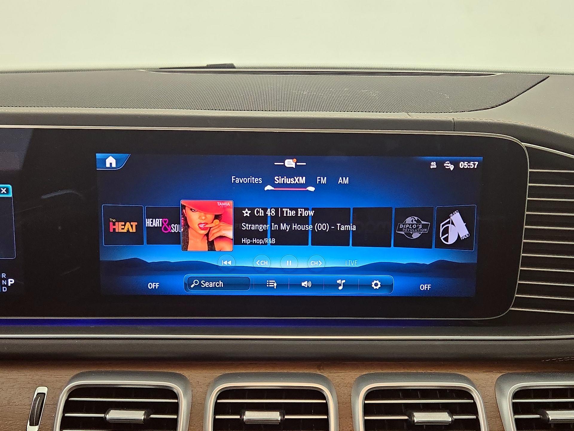 Thumbnail: 2024 Mercedes-Benz GLE - 16