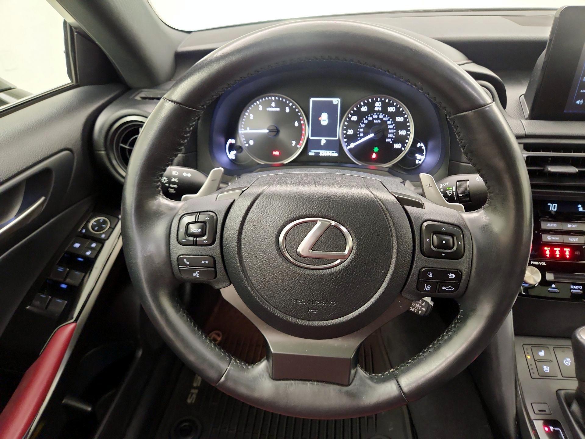 Thumbnail: 2023 Lexus IS - 10