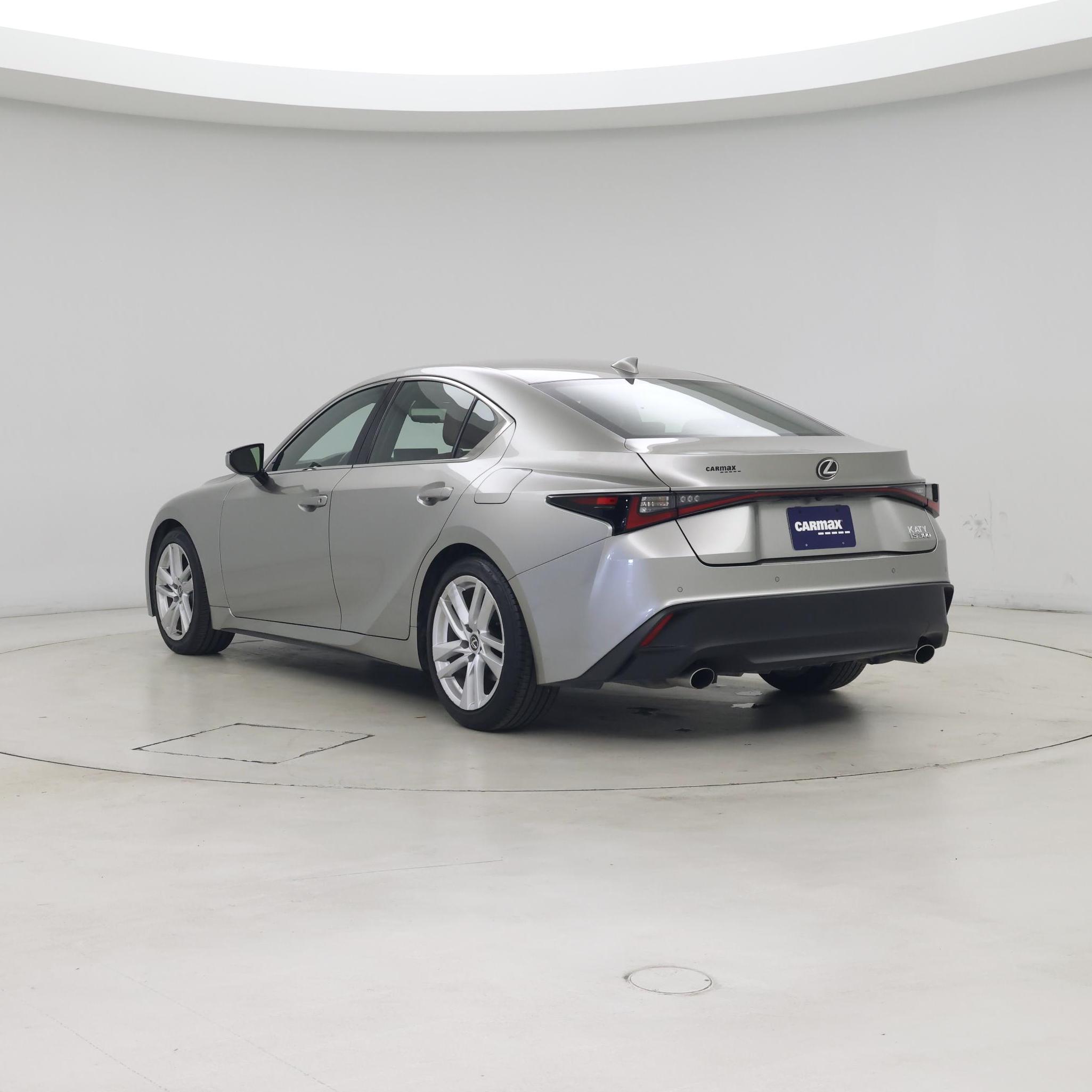 Thumbnail: 2023 Lexus IS - 2