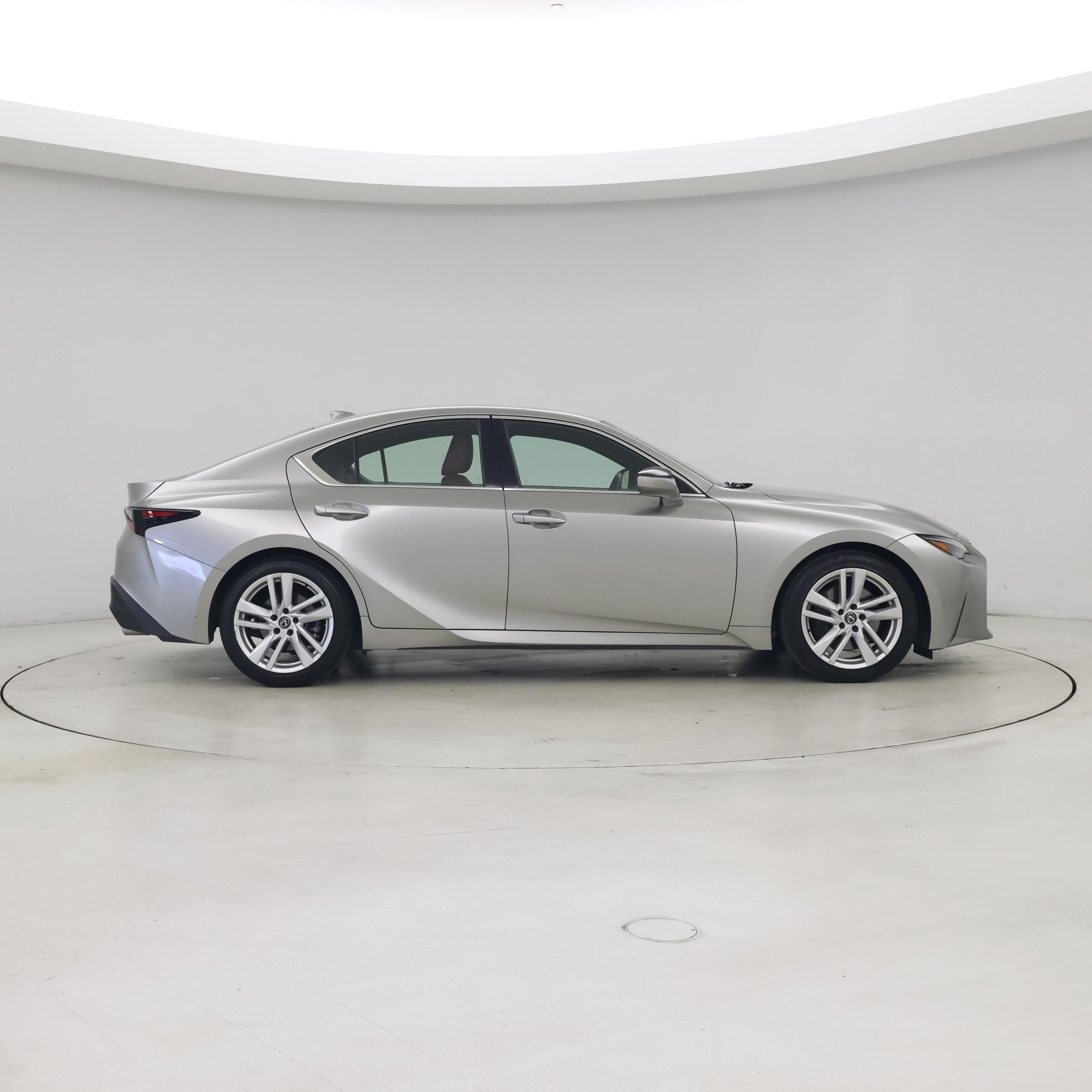 Thumbnail: 2023 Lexus IS - 7