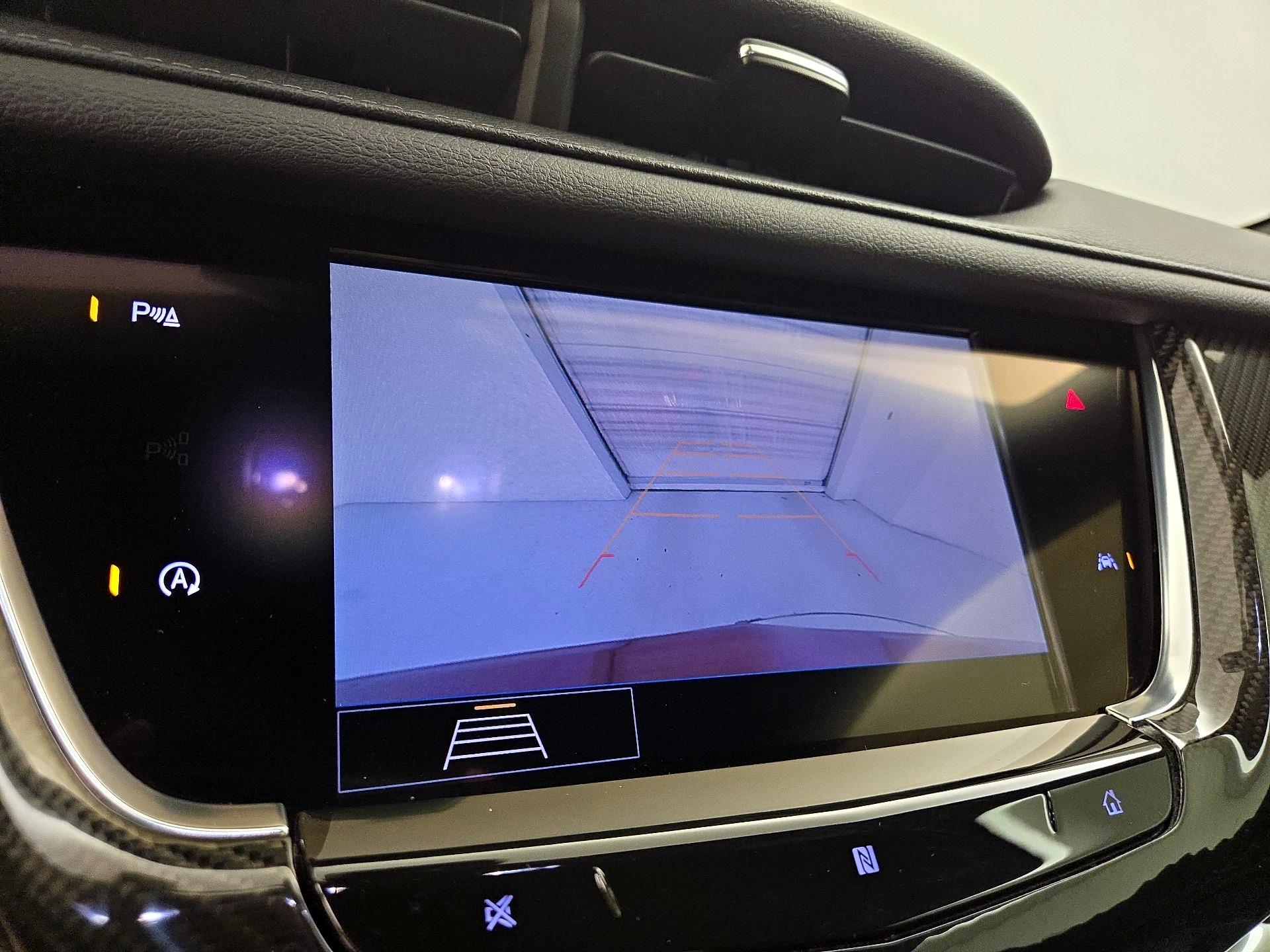 Thumbnail: 2020 Cadillac XT6 - 15