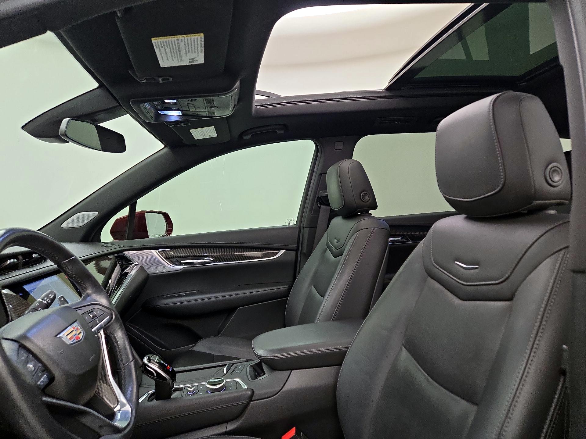 Thumbnail: 2020 Cadillac XT6 - 20