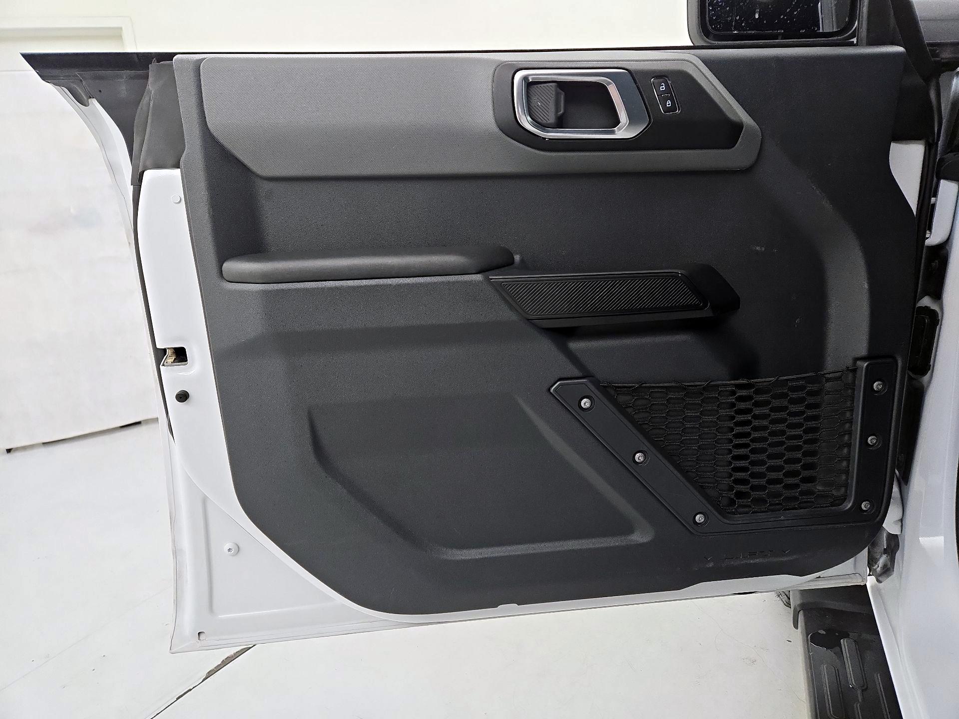 Thumbnail: 2024 Ford Bronco - 12