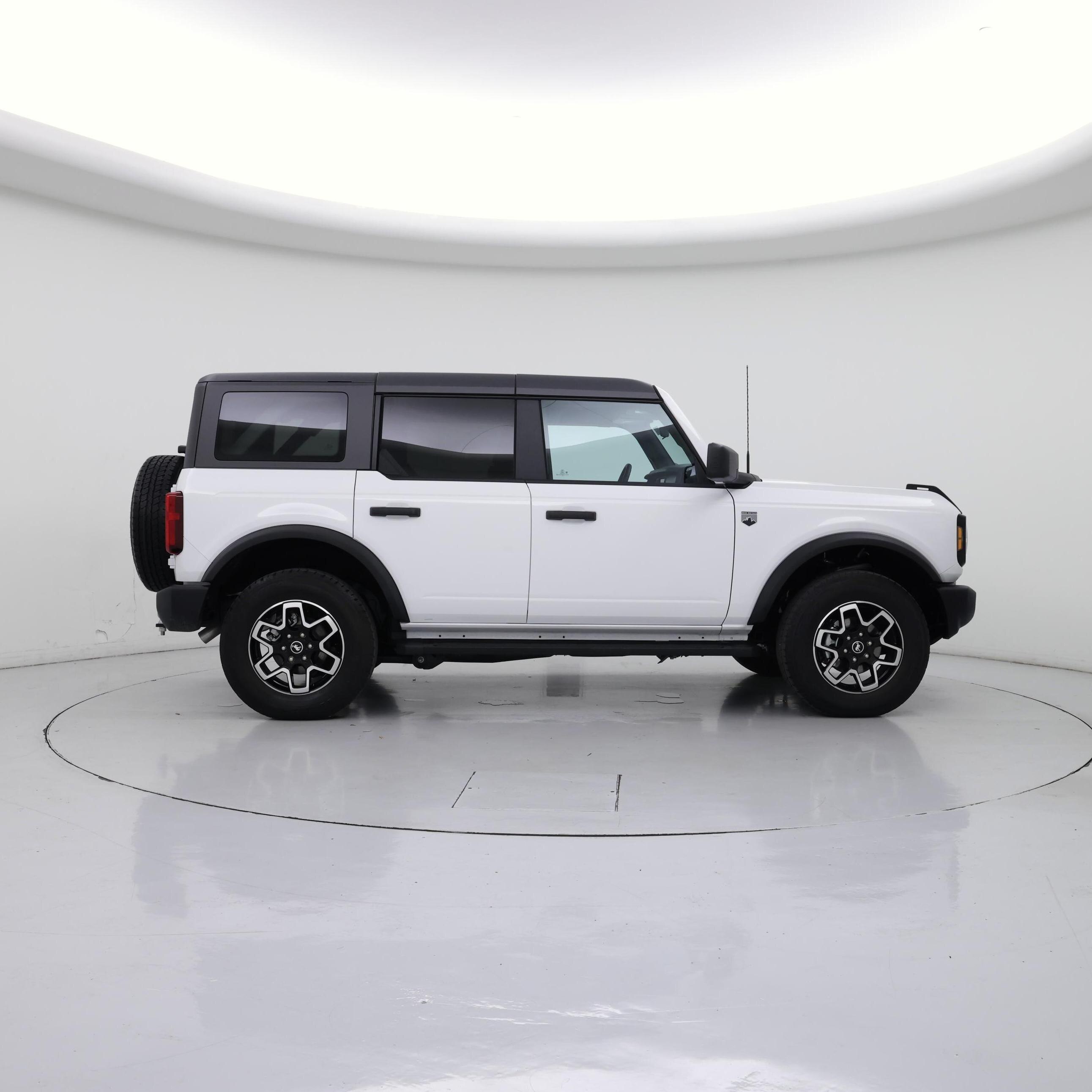 Thumbnail: 2024 Ford Bronco - 7