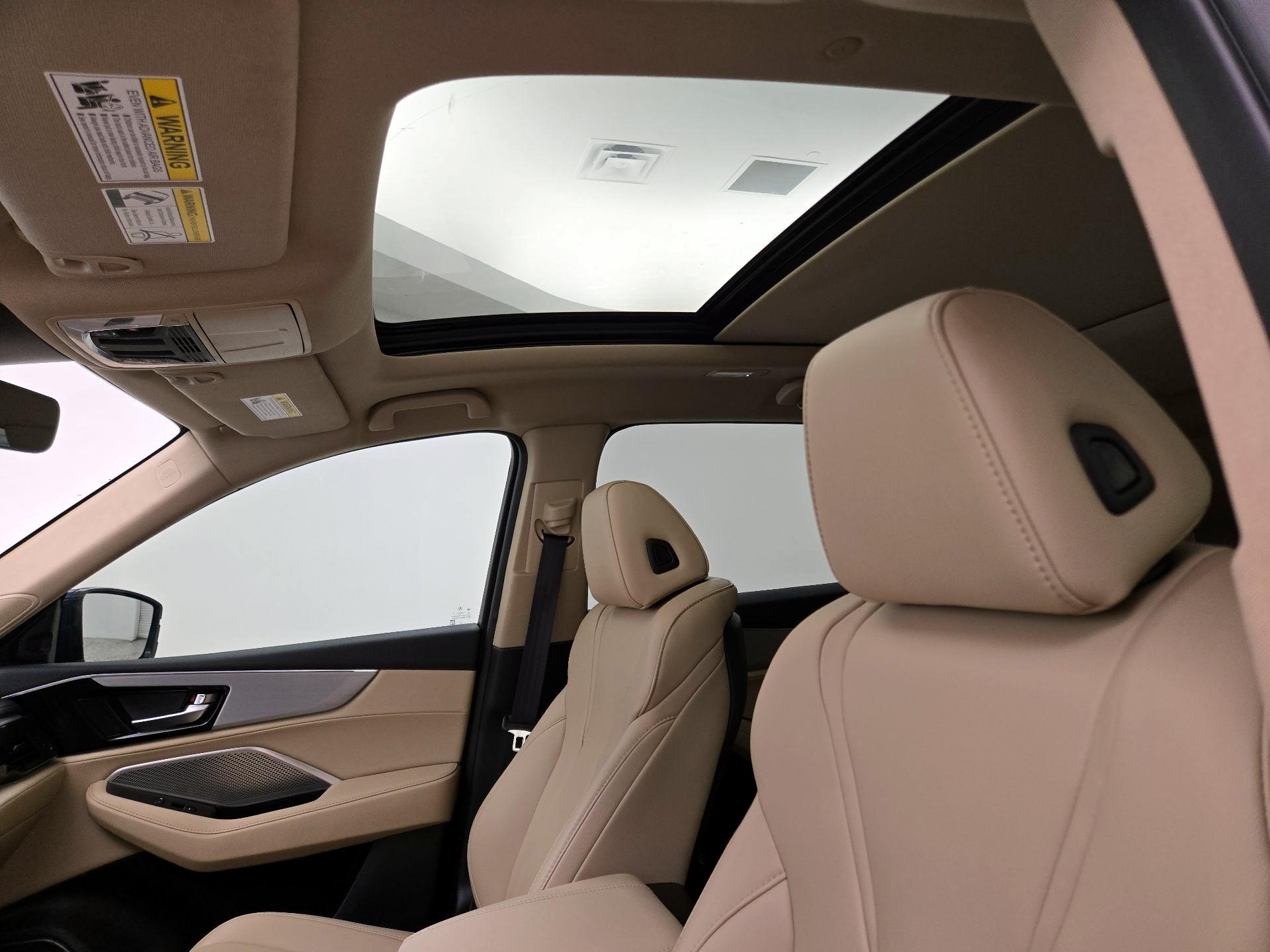 Thumbnail: 2023 Acura MDX - 19