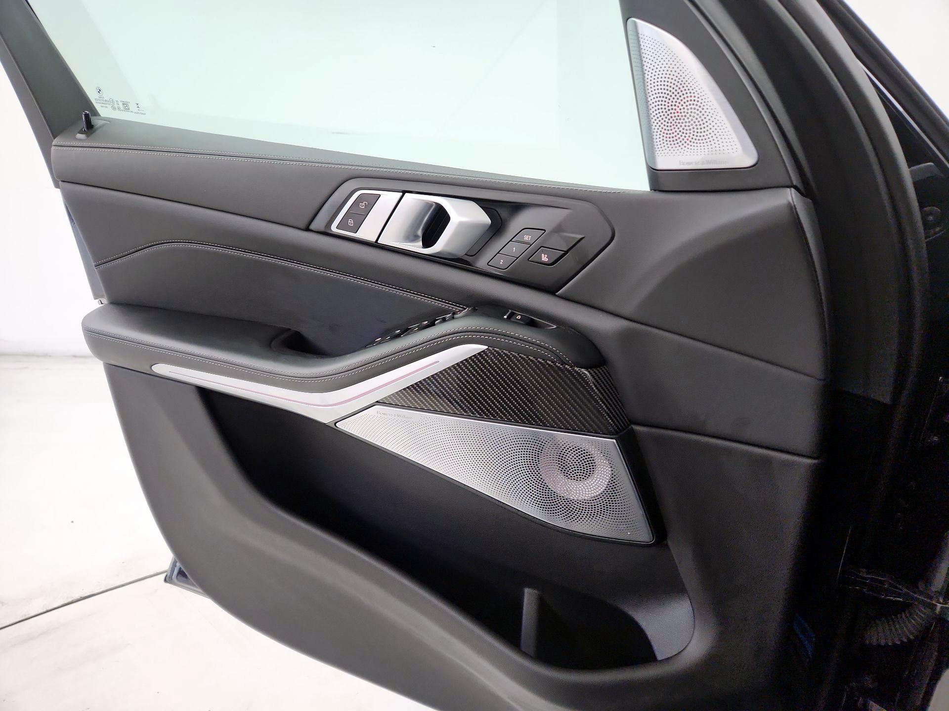 Thumbnail: 2025 BMW X5 - 12