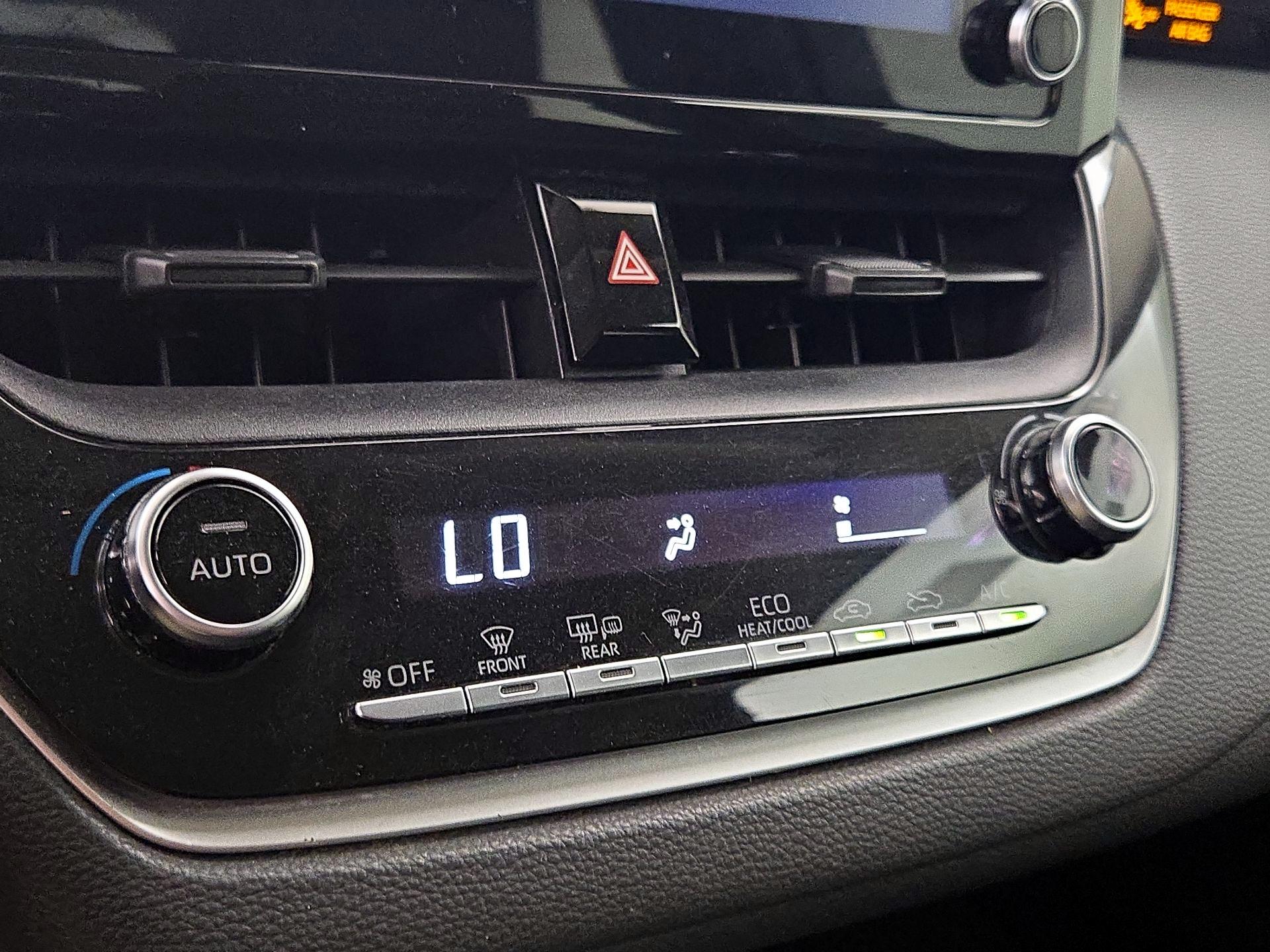 Thumbnail: 2020 Toyota Corolla - 16