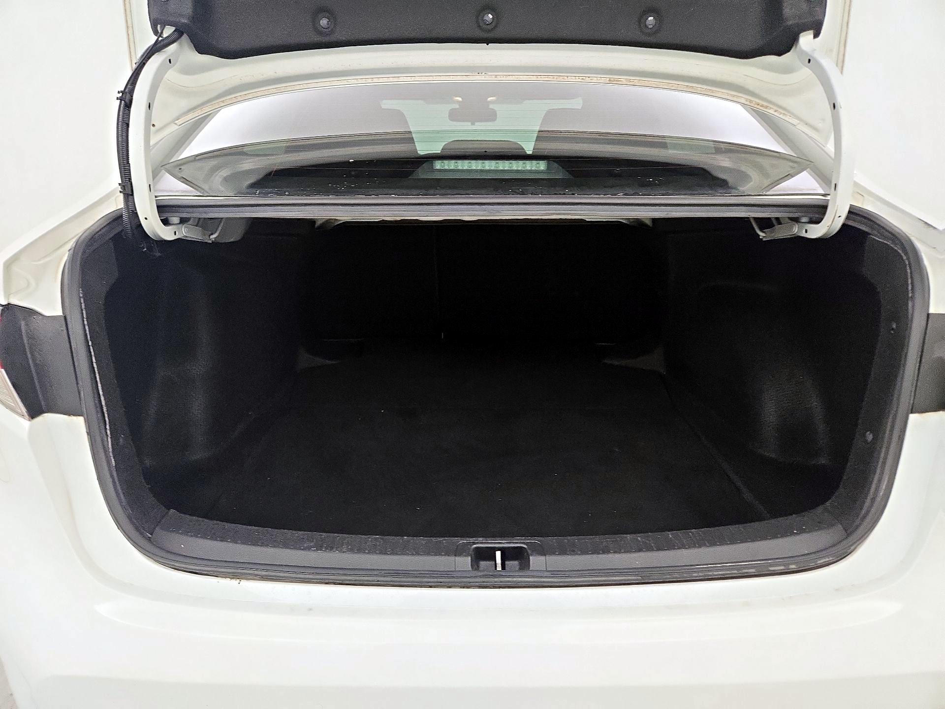 Thumbnail: 2020 Toyota Corolla - 20