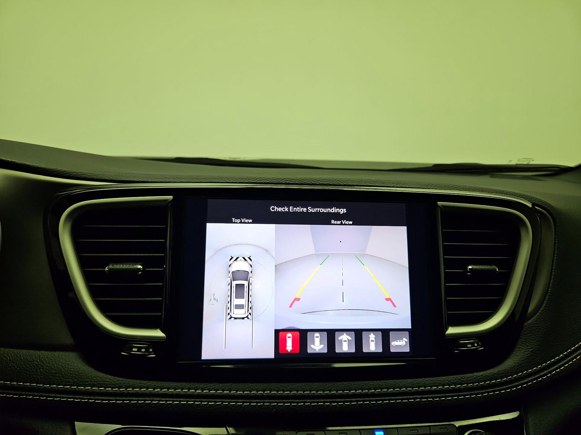 Thumbnail: 2025 Chrysler Pacifica - 13