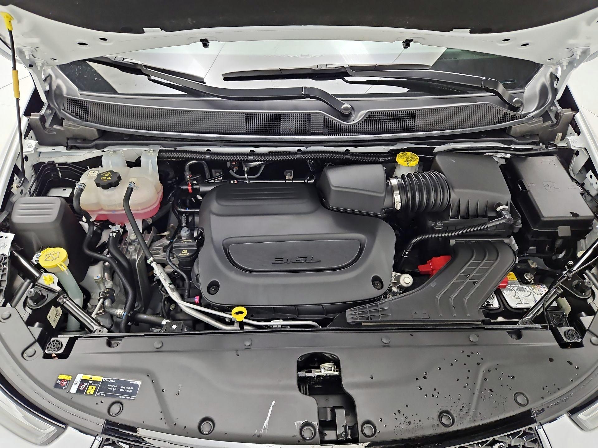 Thumbnail: 2025 Chrysler Pacifica - 19