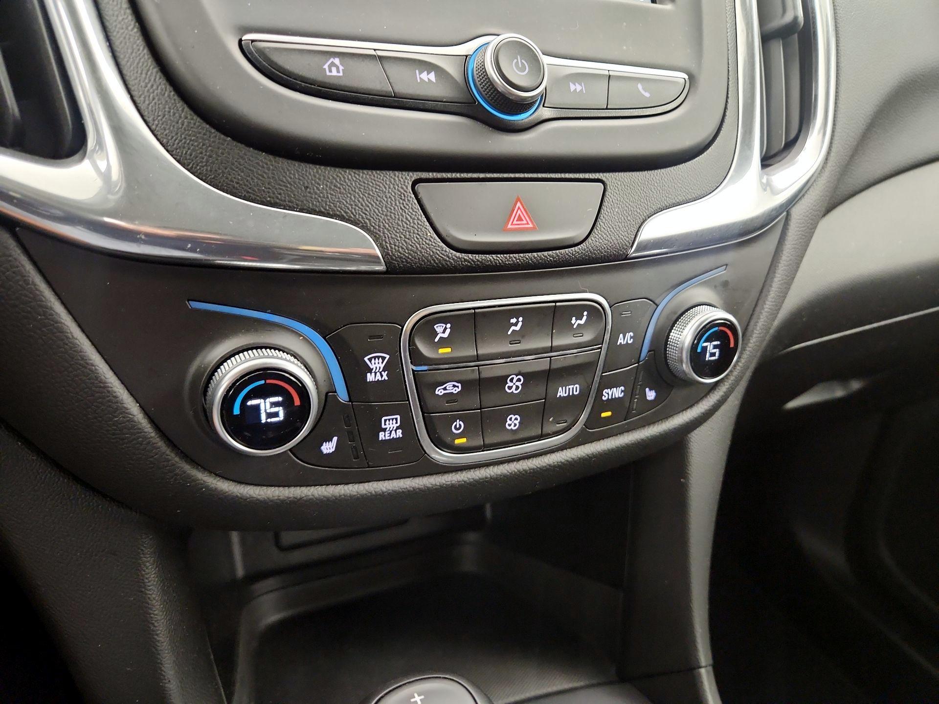 Thumbnail: 2019 Chevrolet Equinox - 16