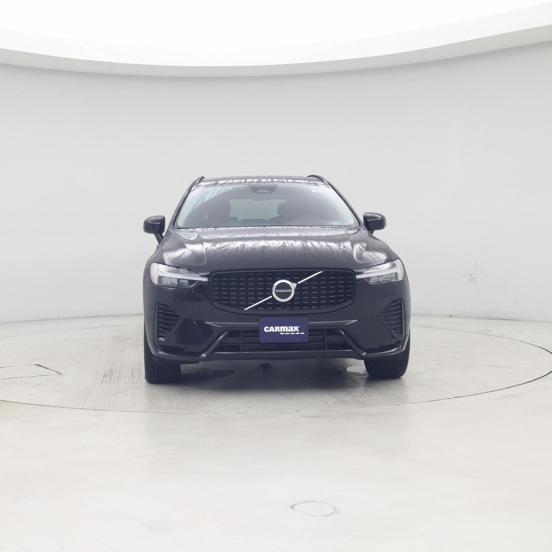 Thumbnail: 2025 Volvo XC60 - 5