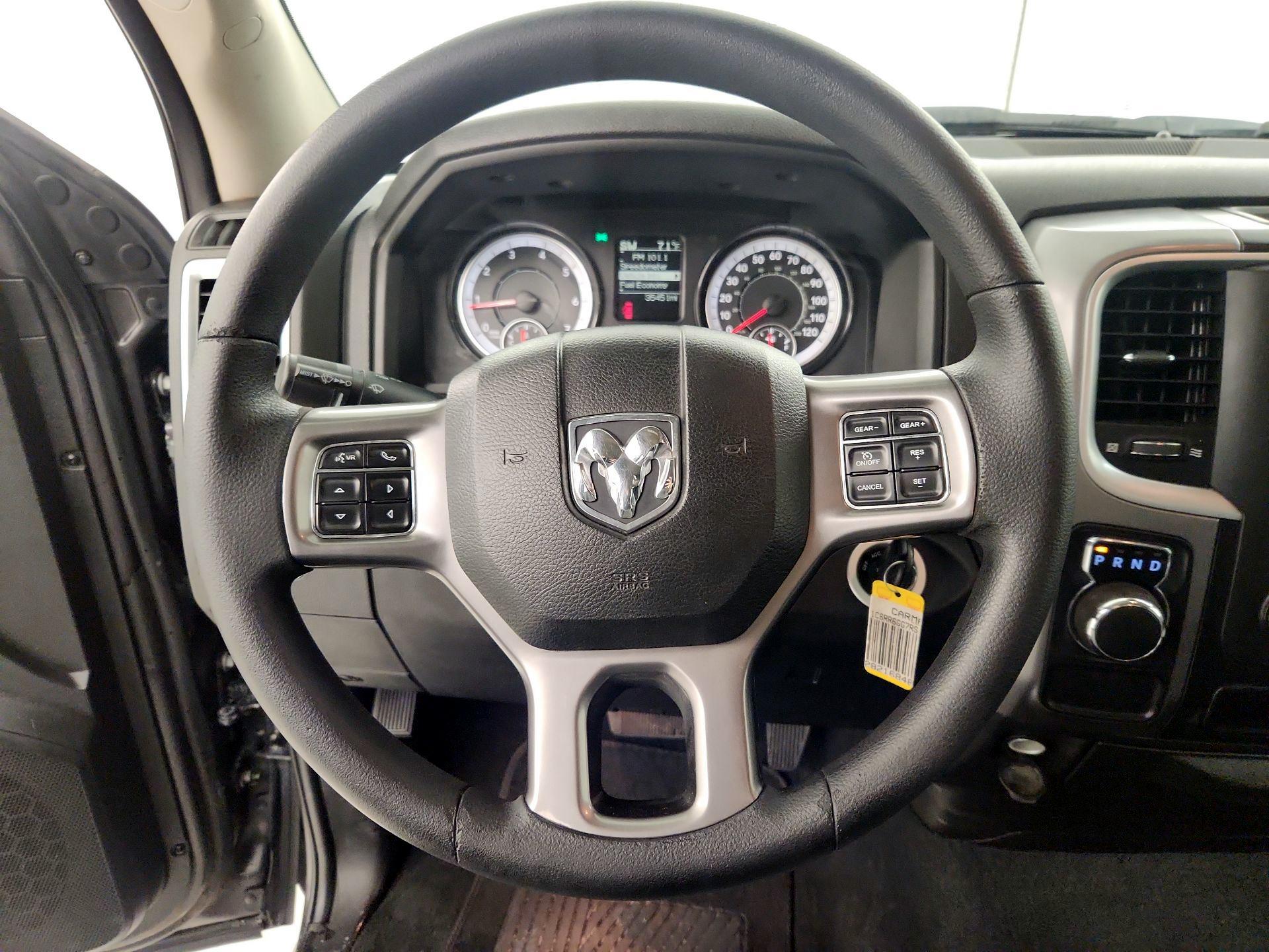 Thumbnail: 2024 RAM 1500 Classic - 10