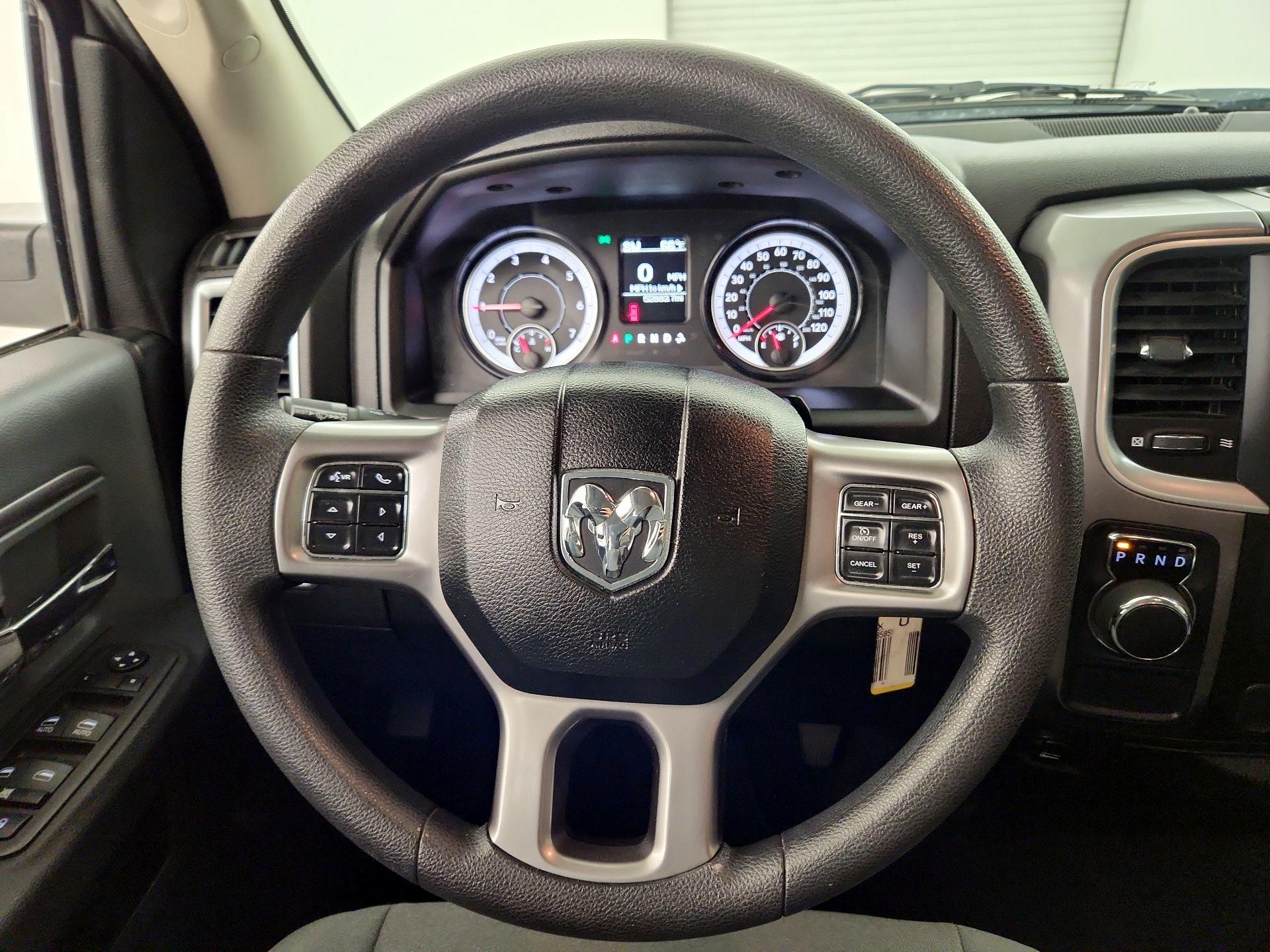 Thumbnail: 2022 RAM 1500 Classic - 10