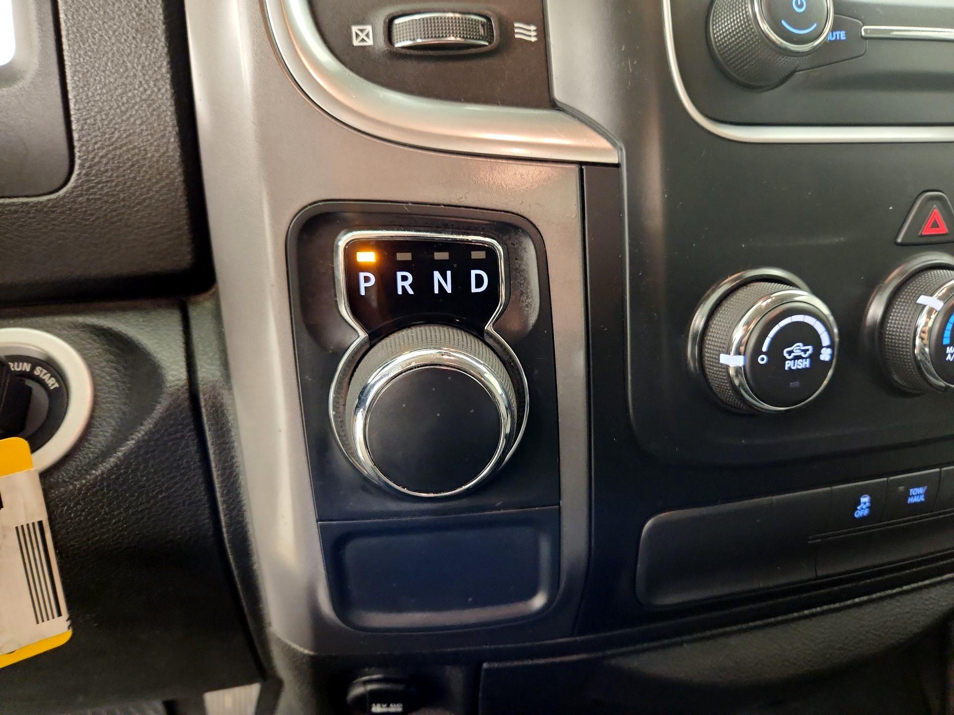 Thumbnail: 2022 RAM 1500 Classic - 17