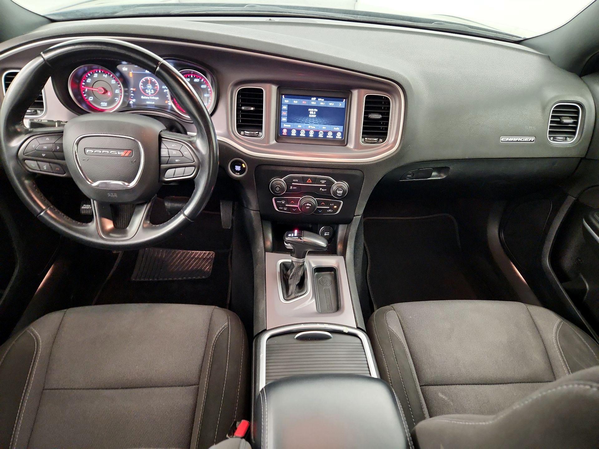 Thumbnail: 2022 Dodge Charger - 9