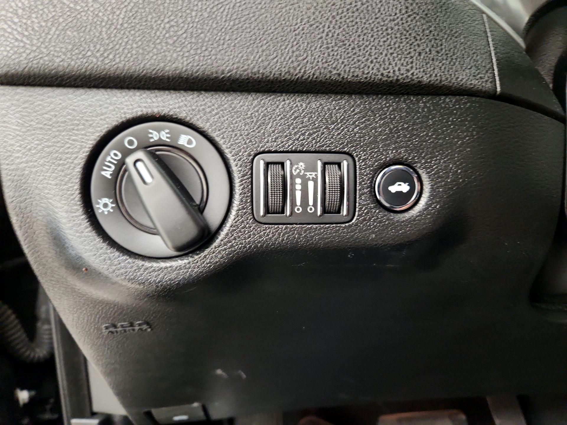 Thumbnail: 2022 Dodge Charger - 13