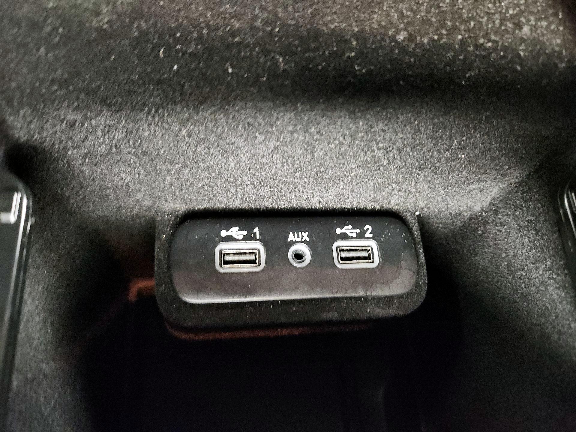 Thumbnail: 2022 Dodge Charger - 18