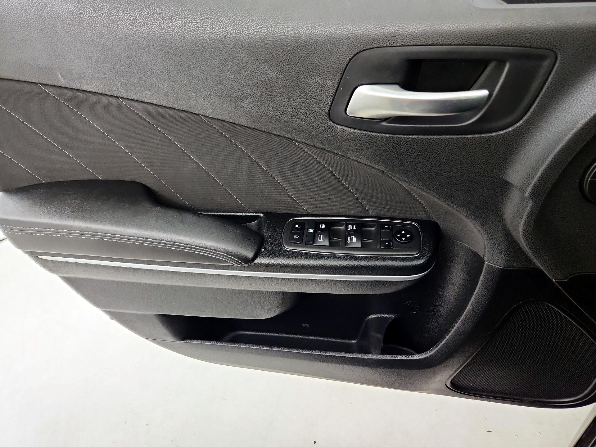 Thumbnail: 2021 Dodge Charger - 12