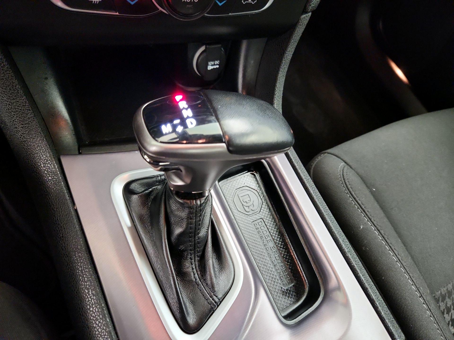 Thumbnail: 2021 Dodge Charger - 17