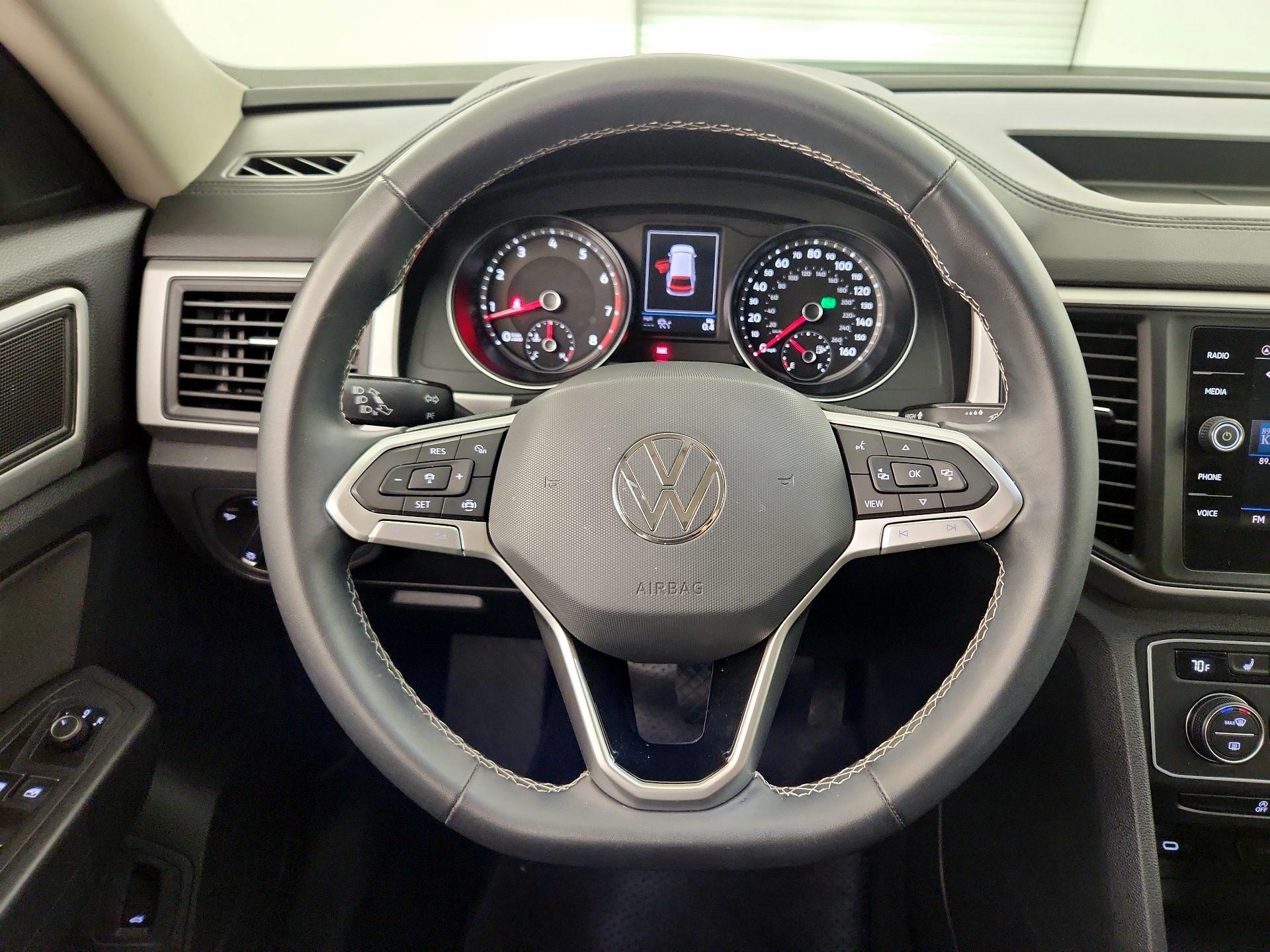 Thumbnail: 2021 Volkswagen Atlas - 10