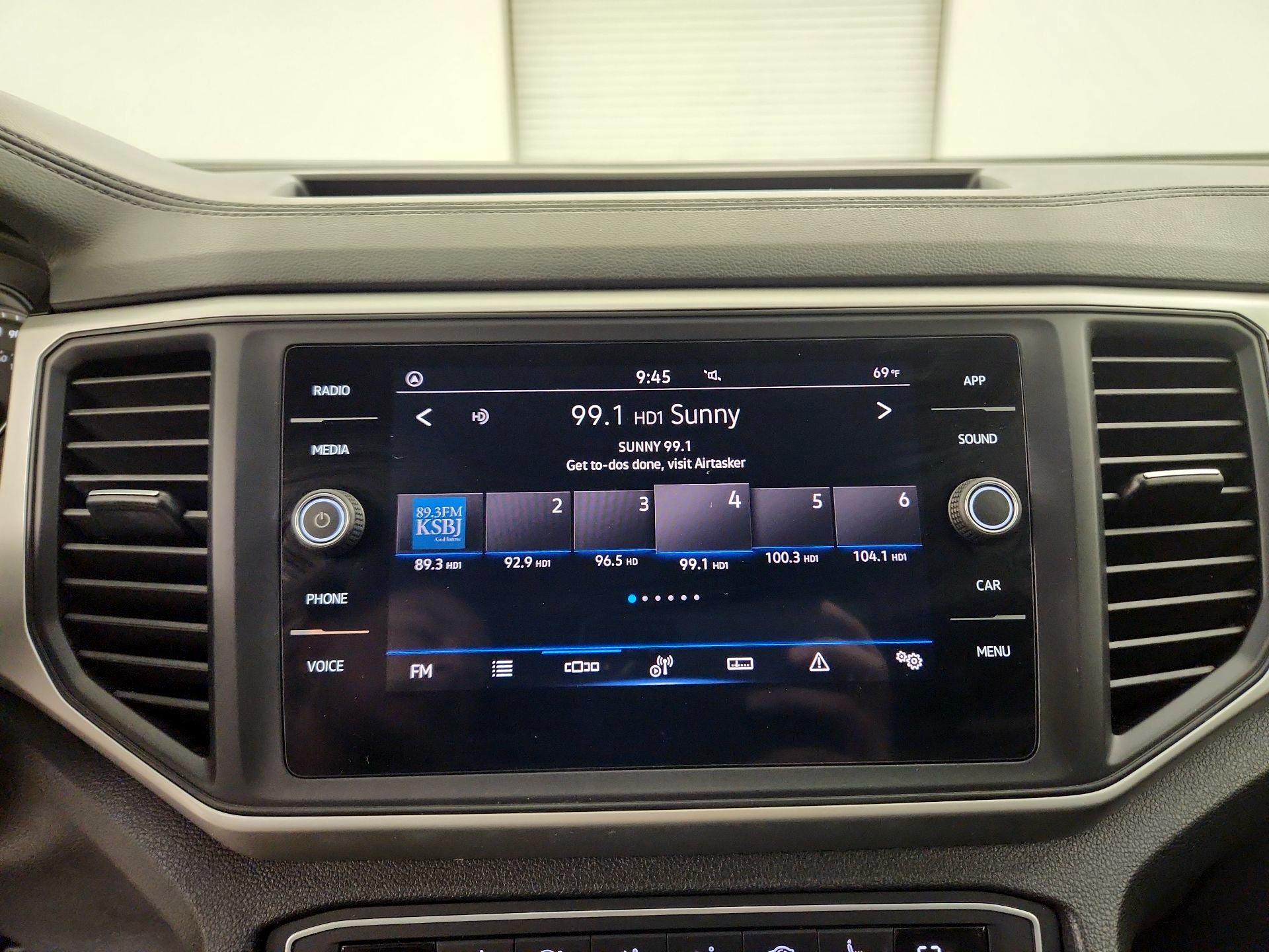 Thumbnail: 2021 Volkswagen Atlas - 15