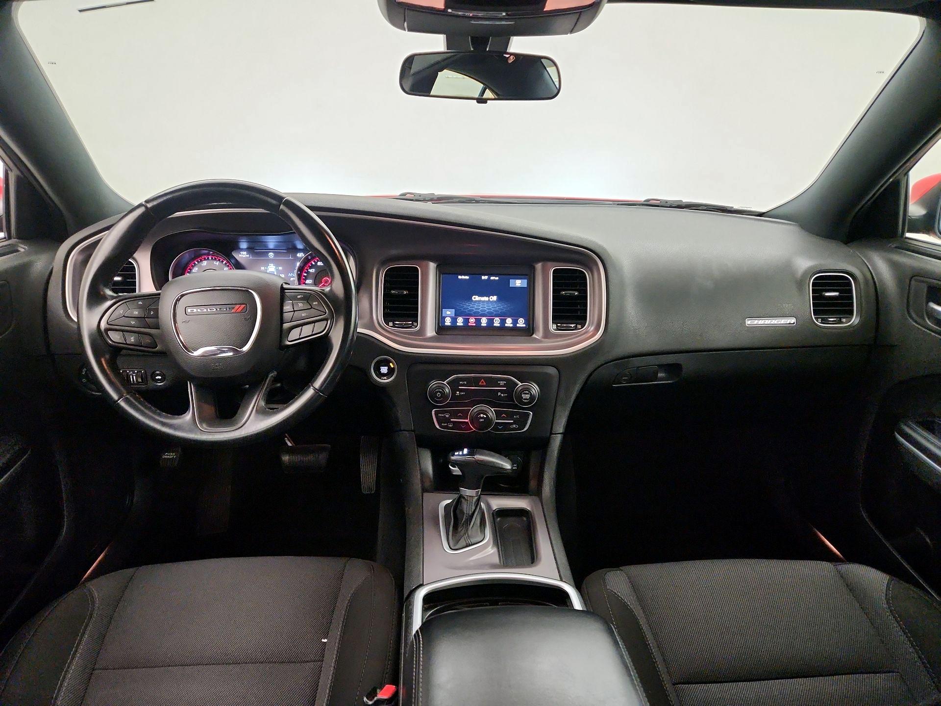 Thumbnail: 2022 Dodge Charger - 9