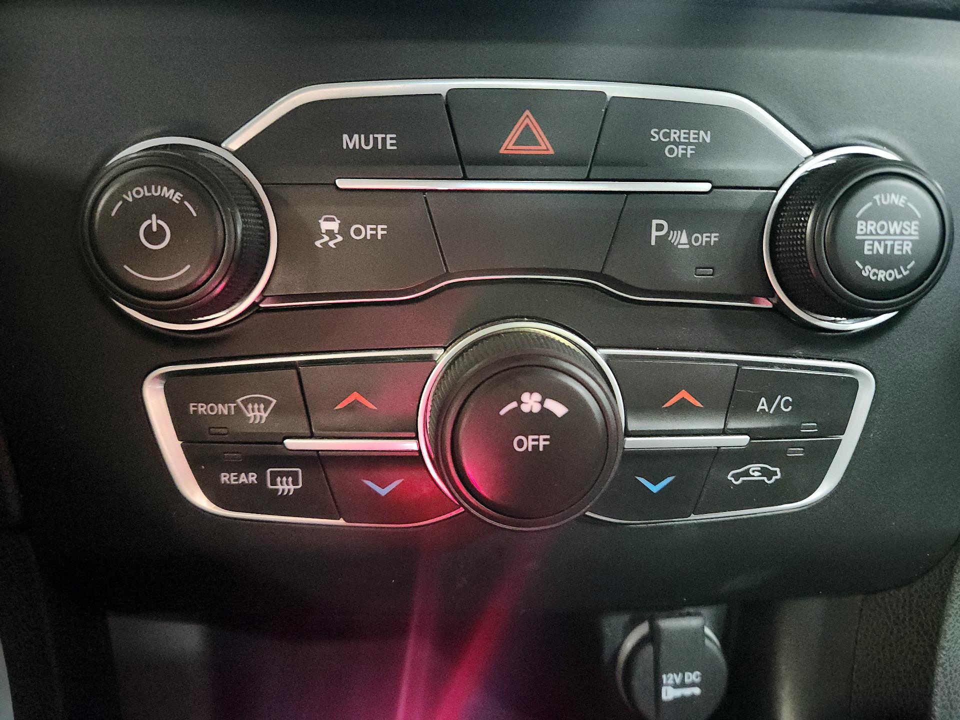 Thumbnail: 2022 Dodge Charger - 14