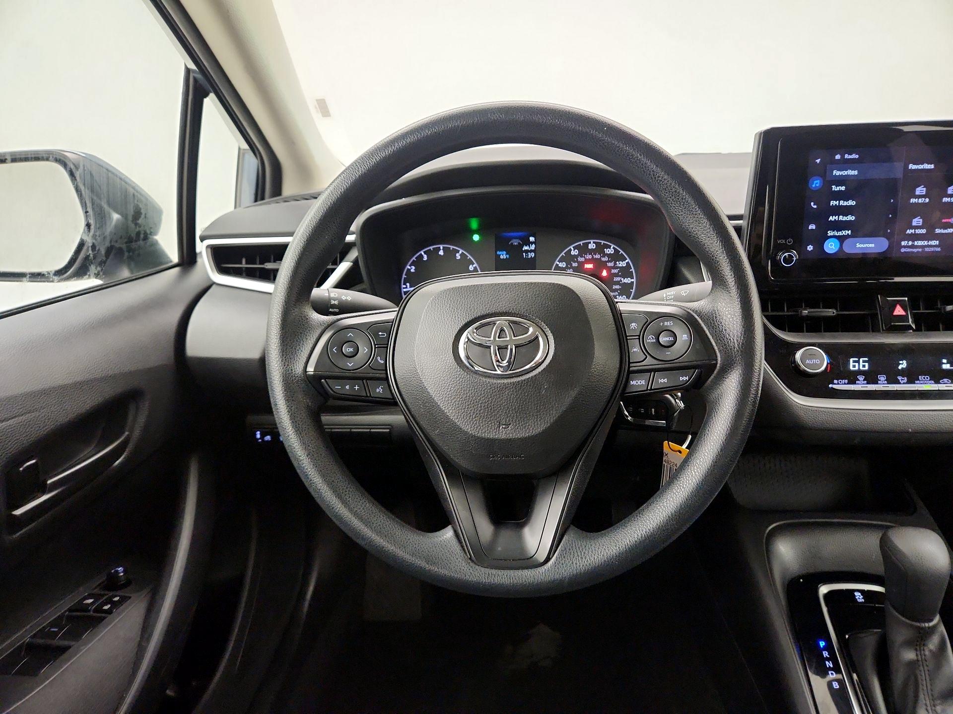 Thumbnail: 2024 Toyota Corolla - 10