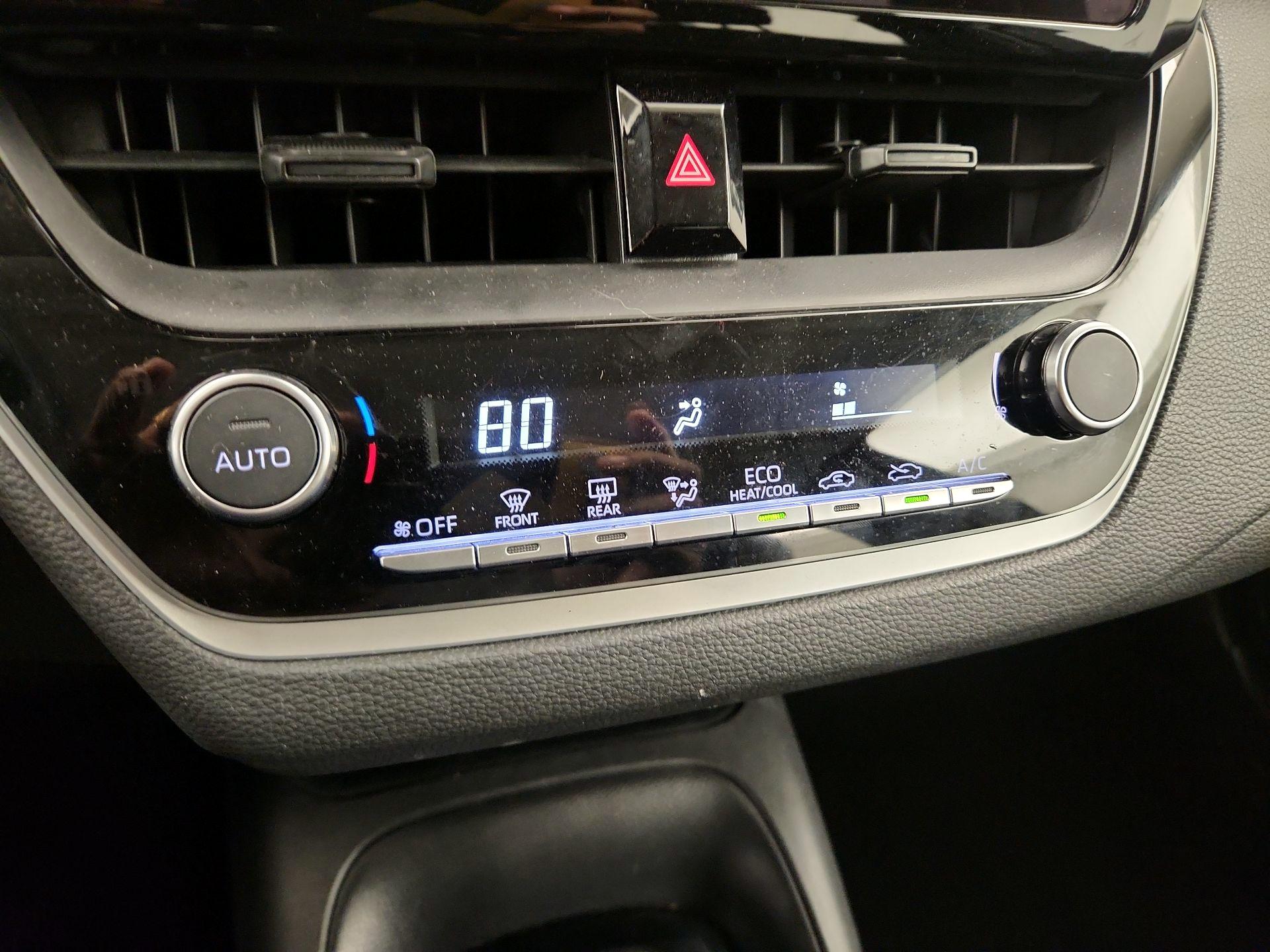 Thumbnail: 2024 Toyota Corolla - 16