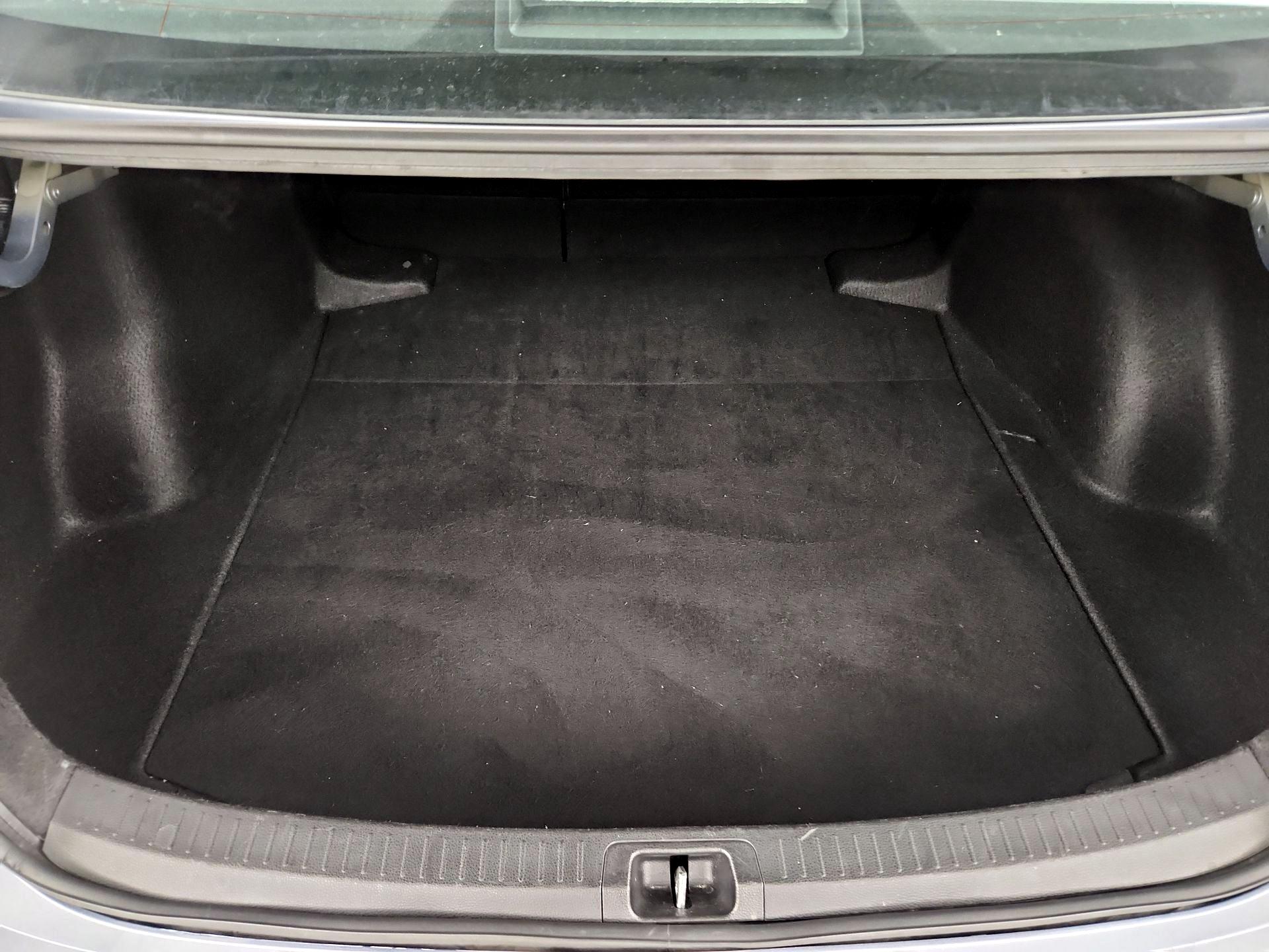 Thumbnail: 2024 Toyota Corolla - 20