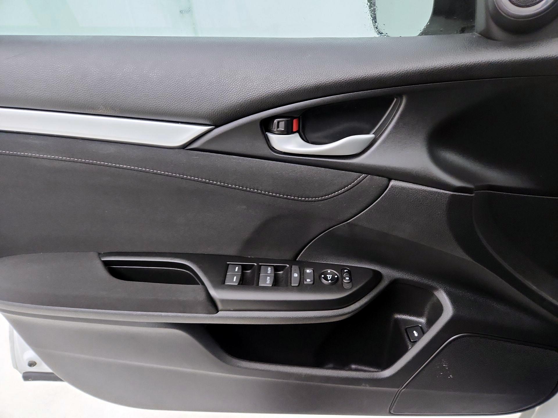 Thumbnail: 2021 Honda Civic - 12