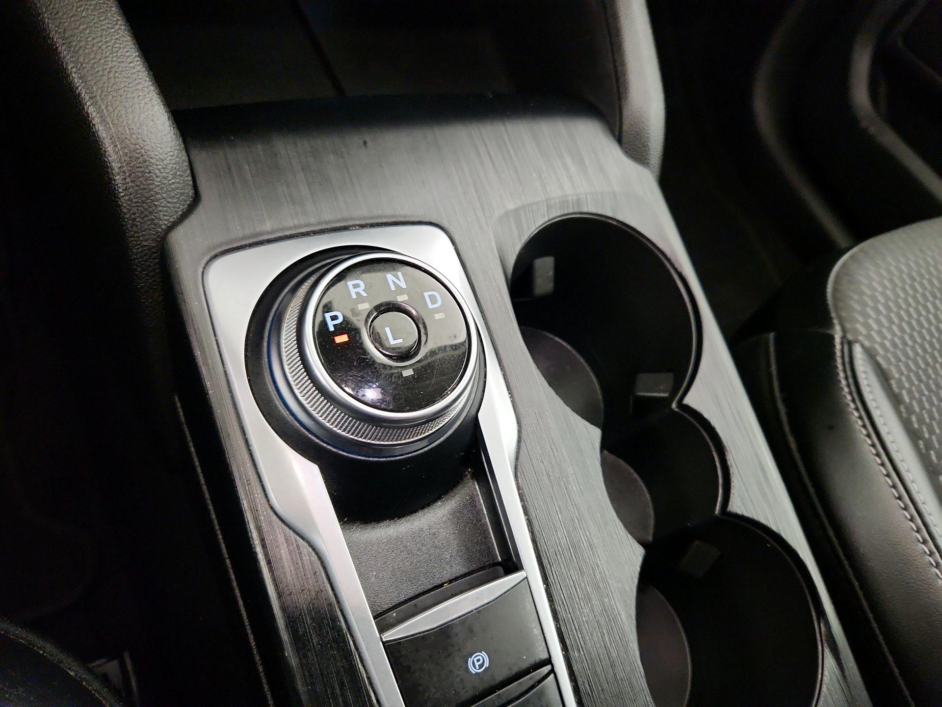 Thumbnail: 2023 Ford Escape - 18