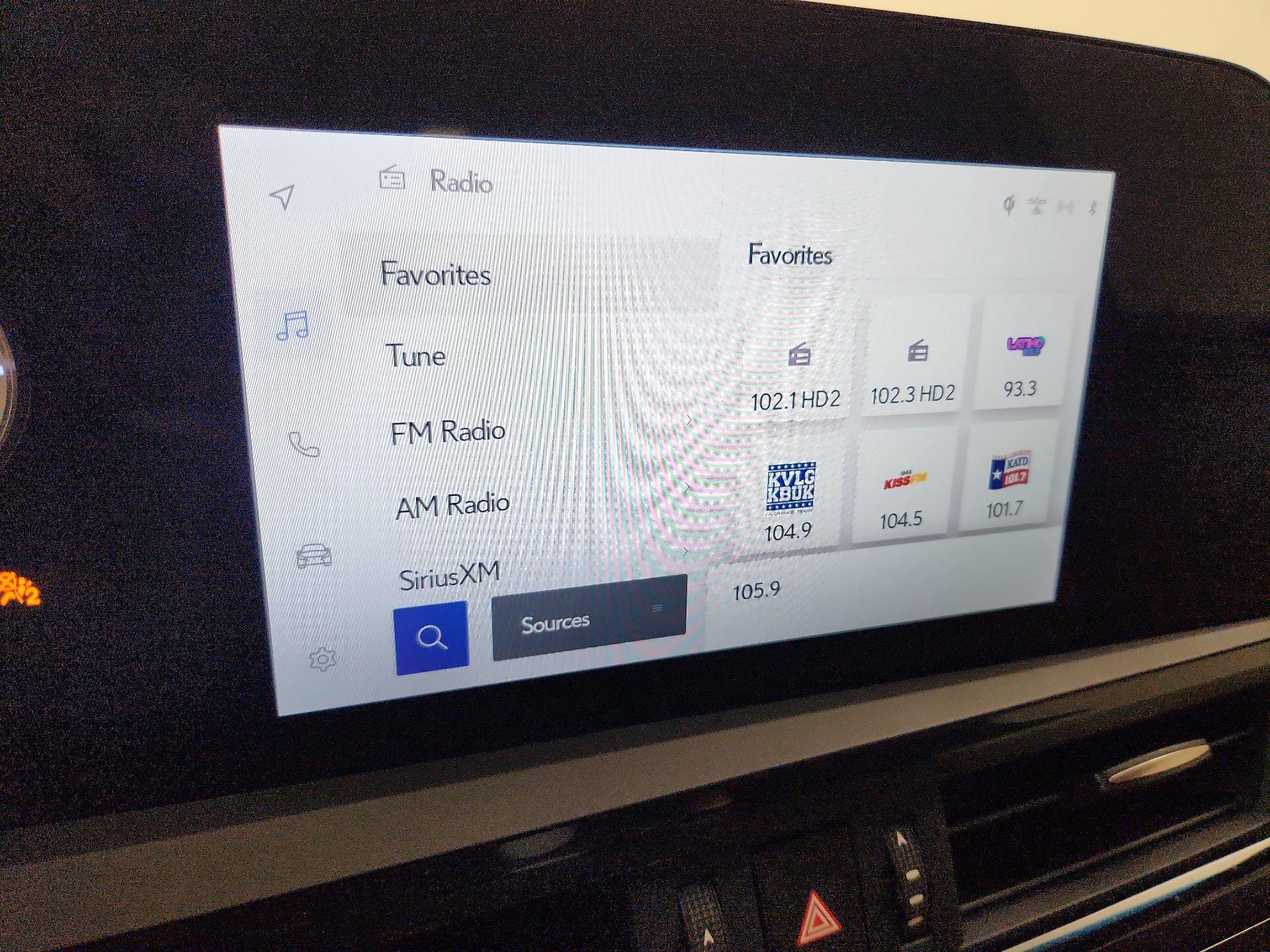 Thumbnail: 2025 Lexus ES - 15