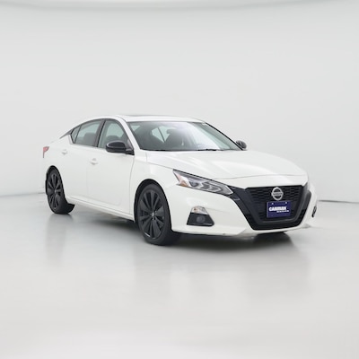2022 Nissan Altima SR