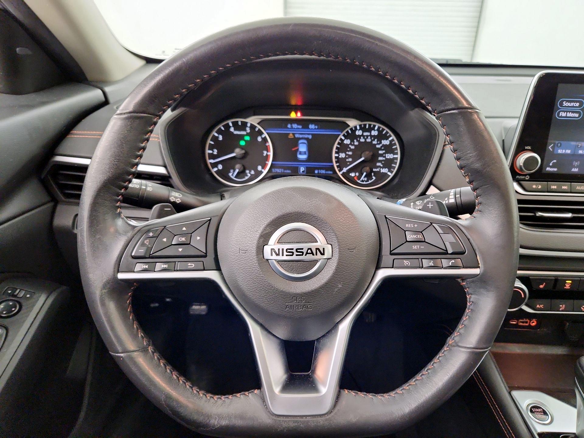 Thumbnail: 2022 Nissan Altima - 10