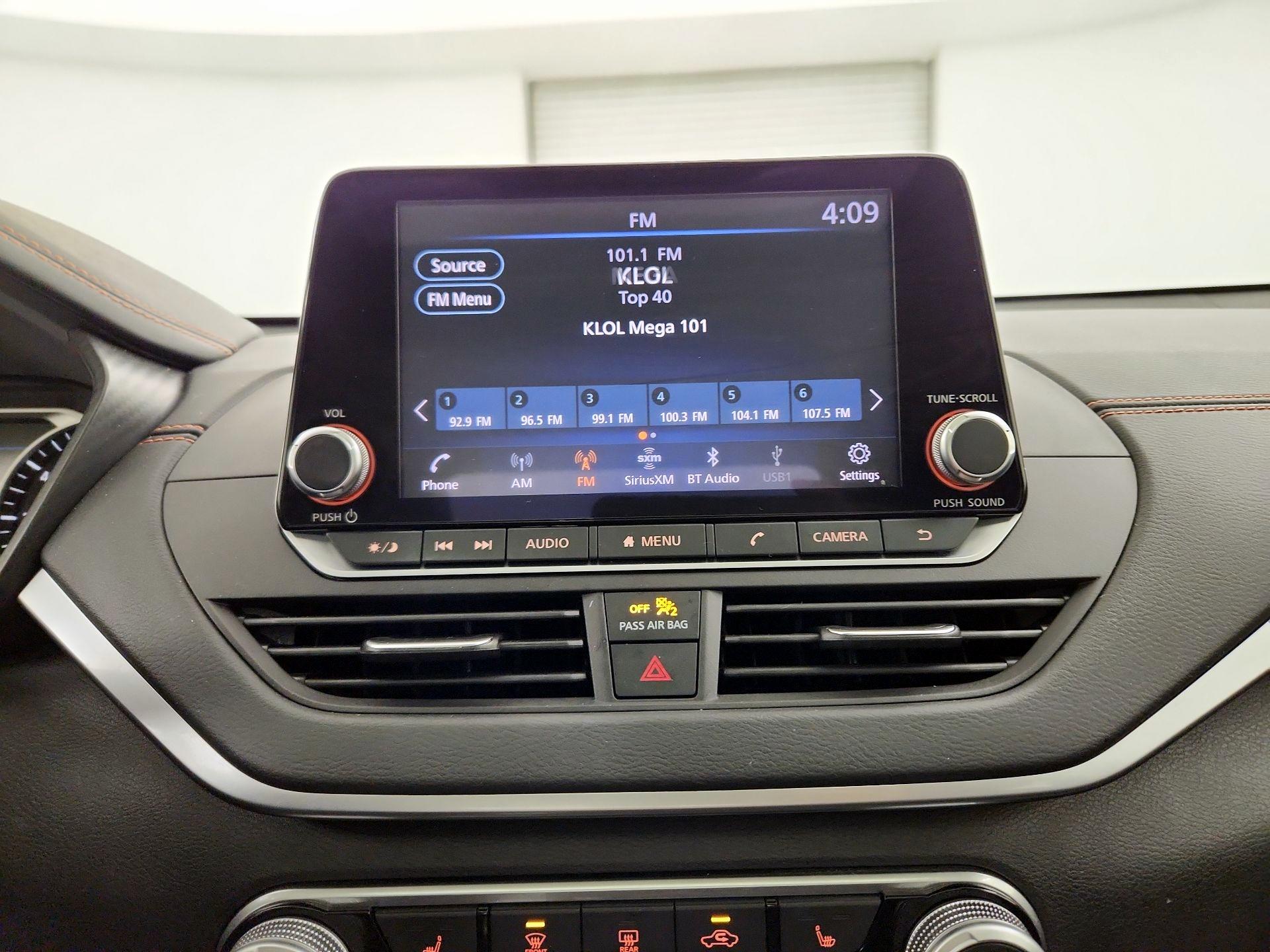 Thumbnail: 2022 Nissan Altima - 15