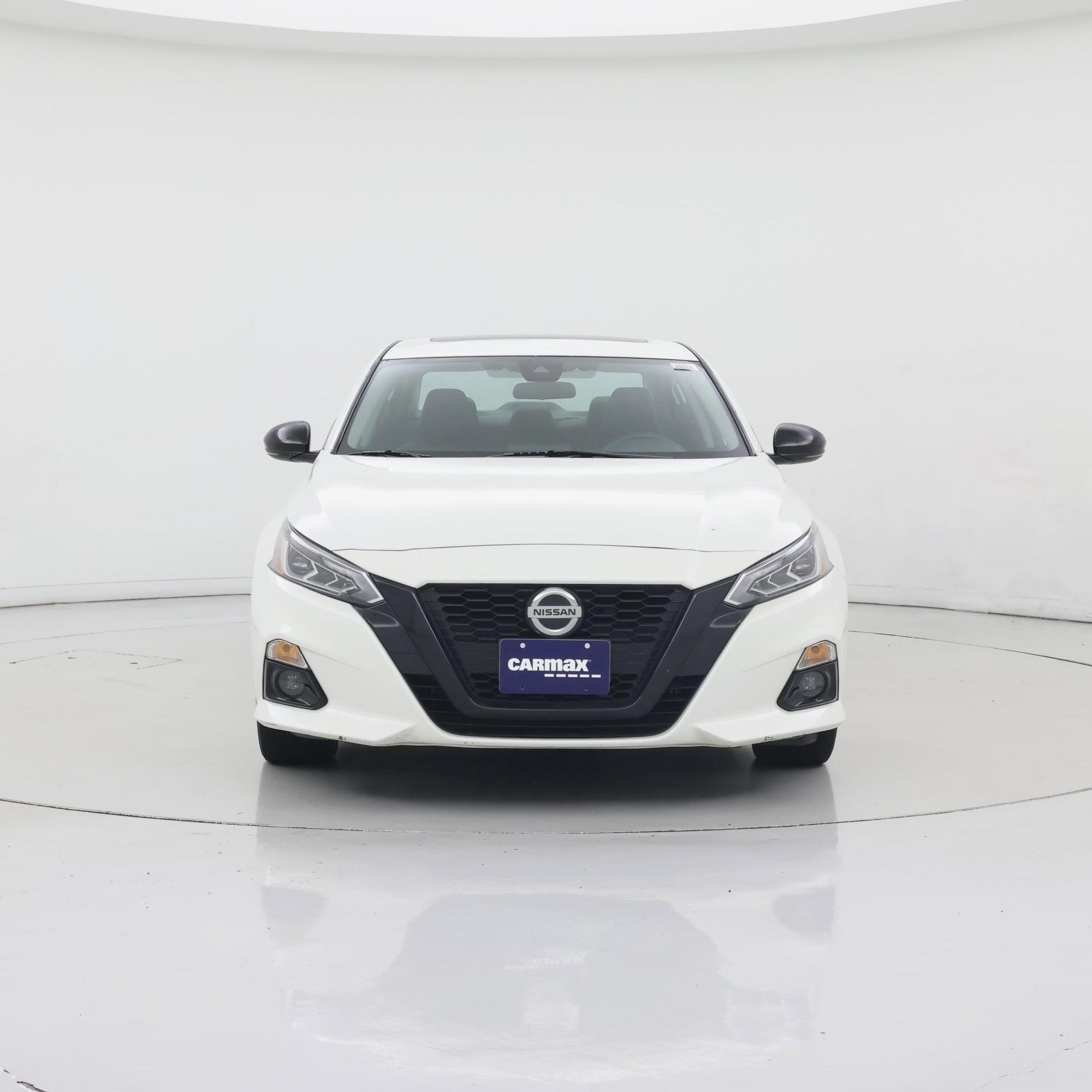 Thumbnail: 2022 Nissan Altima - 5