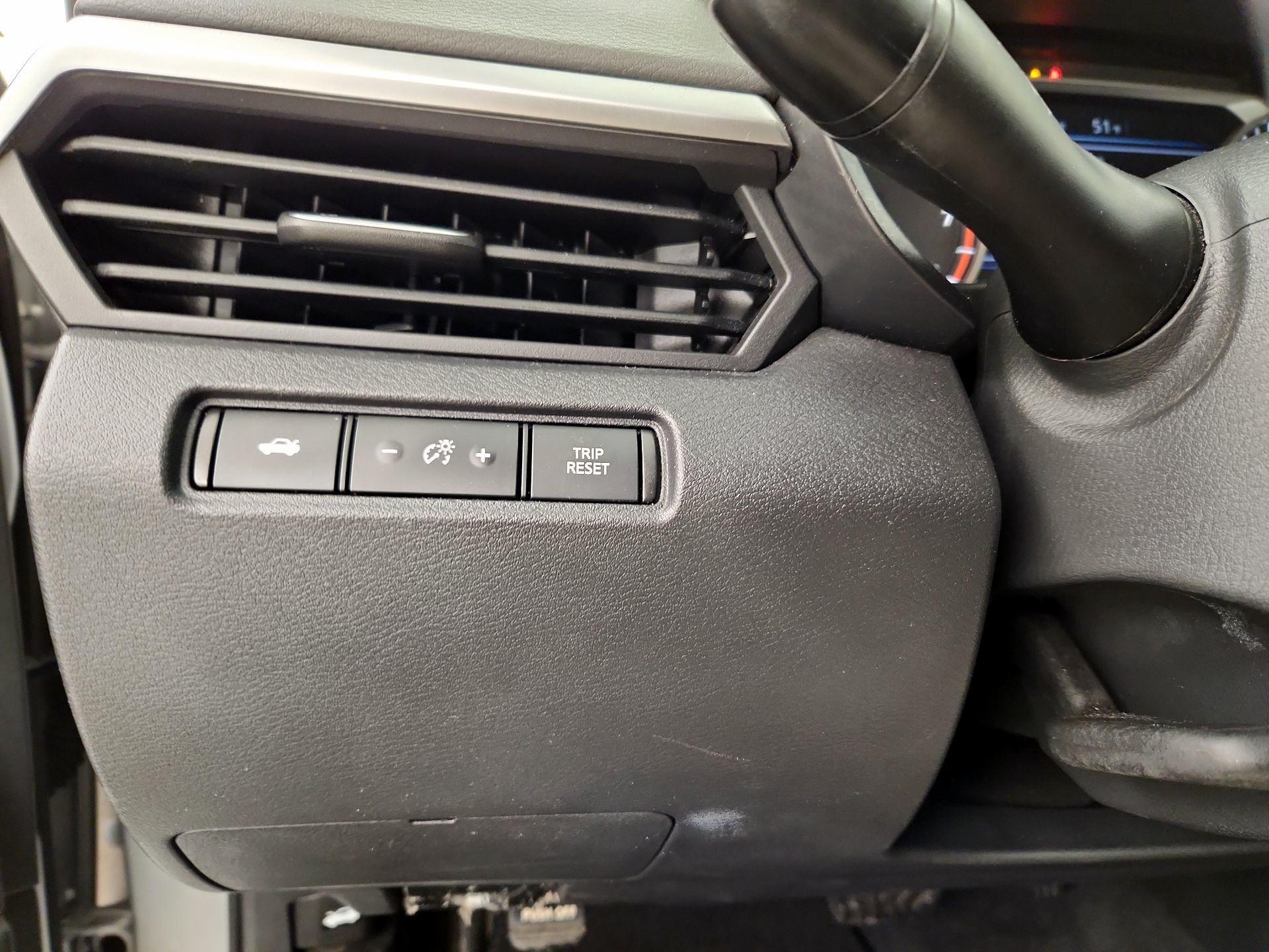 Thumbnail: 2021 Nissan Altima - 13