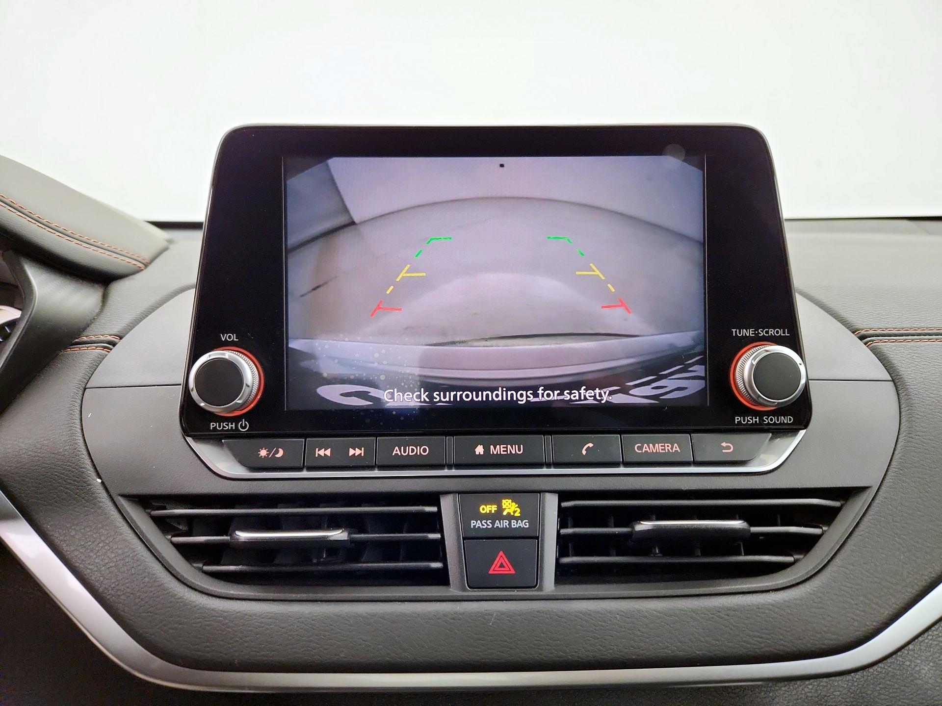 Thumbnail: 2021 Nissan Altima - 14