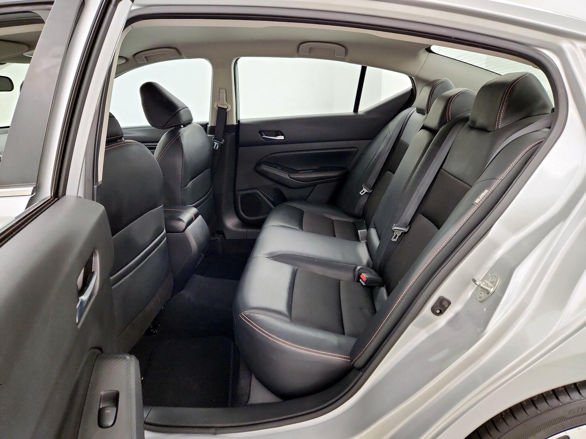 Thumbnail: 2021 Nissan Altima - 19