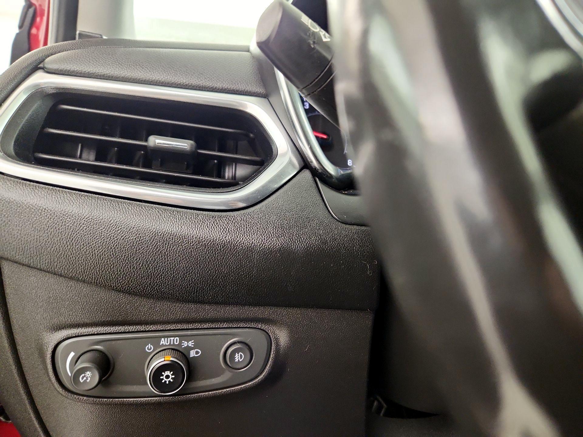 Thumbnail: 2020 Chevrolet Equinox - 13