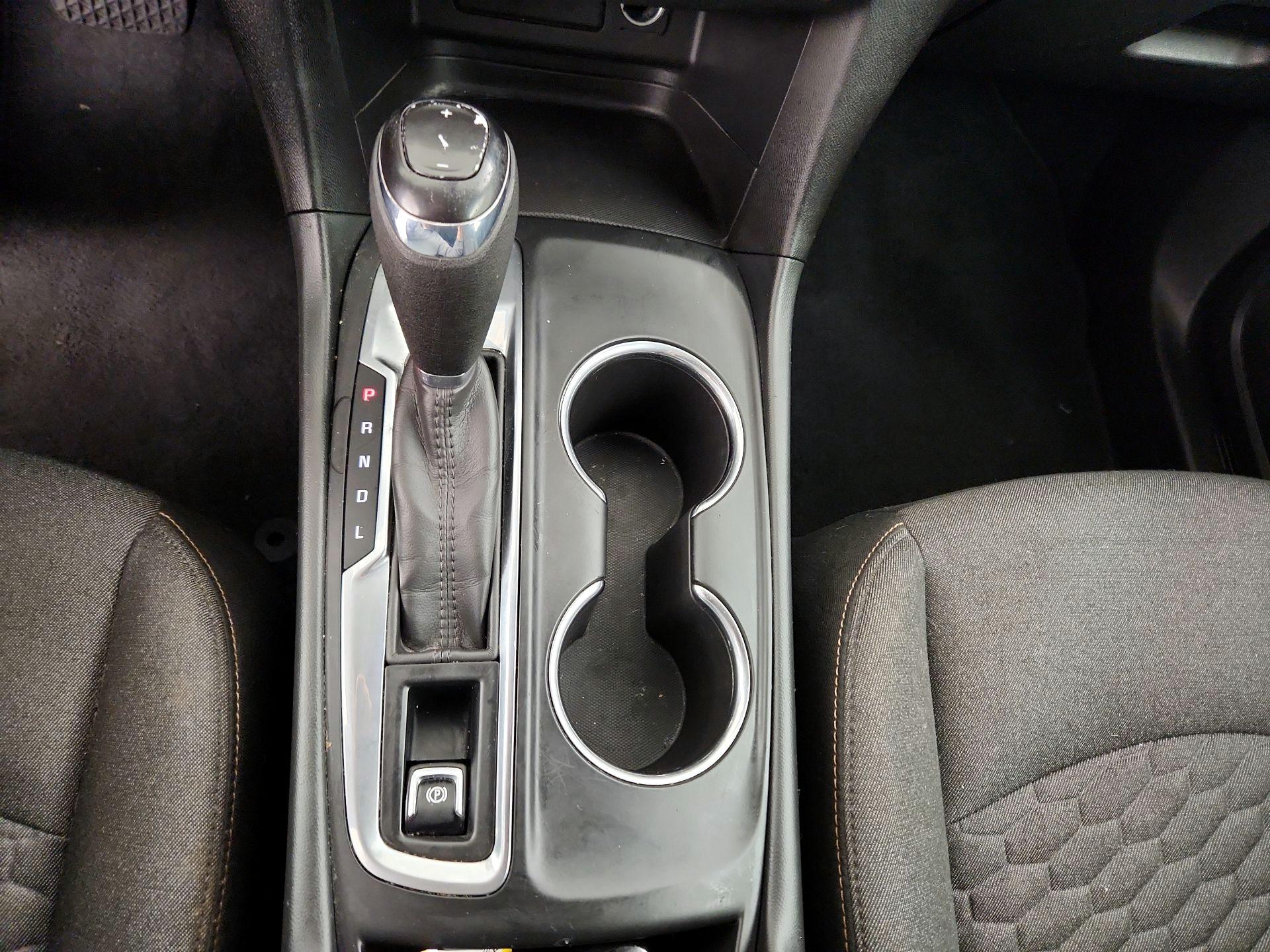 Thumbnail: 2020 Chevrolet Equinox - 17