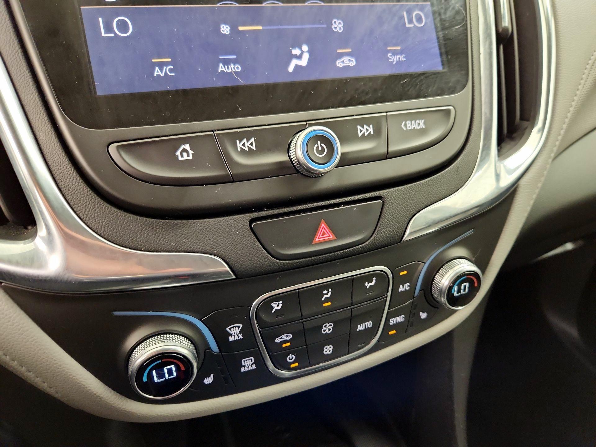 Thumbnail: 2021 Chevrolet Equinox - 16