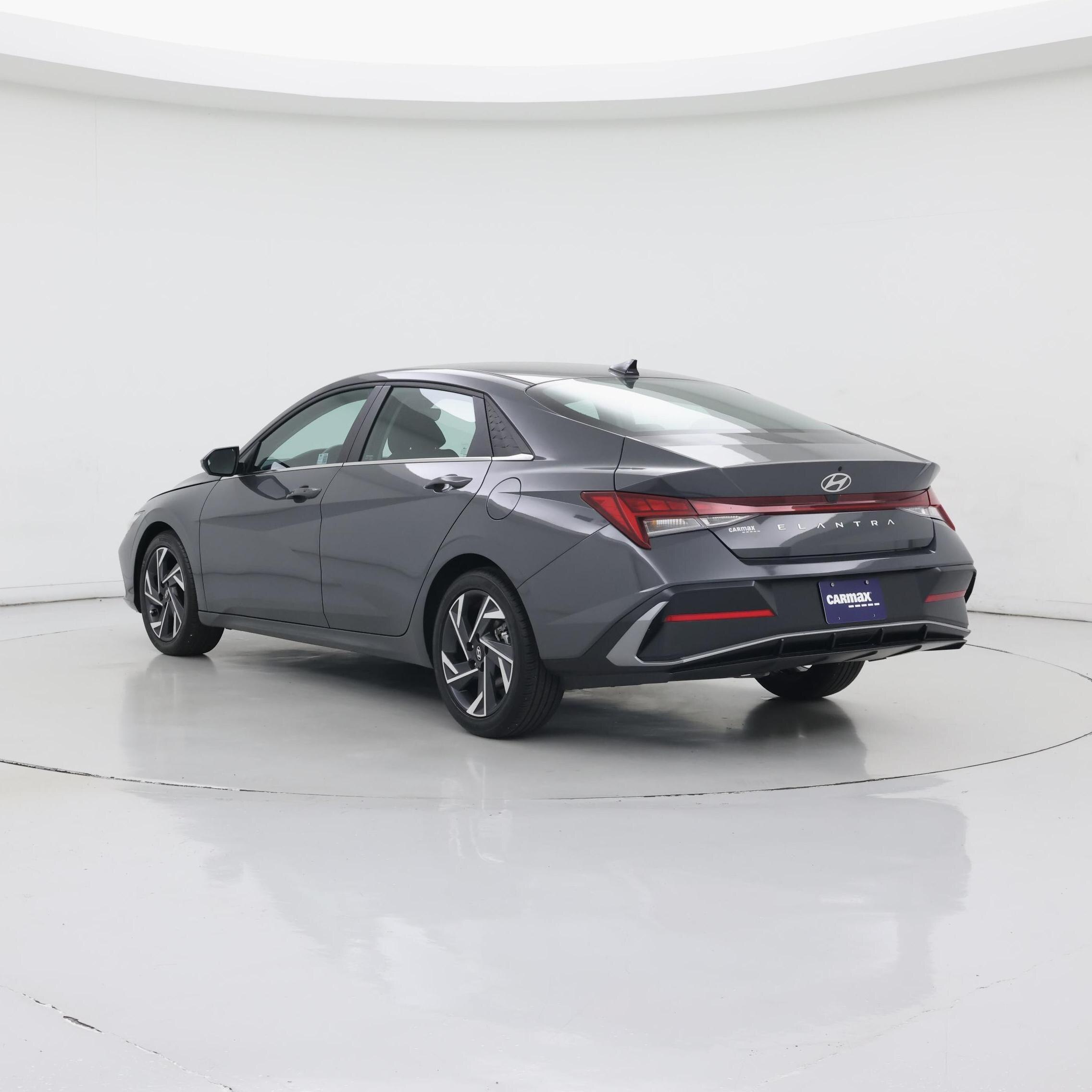 Thumbnail: 2024 Hyundai Elantra - 2