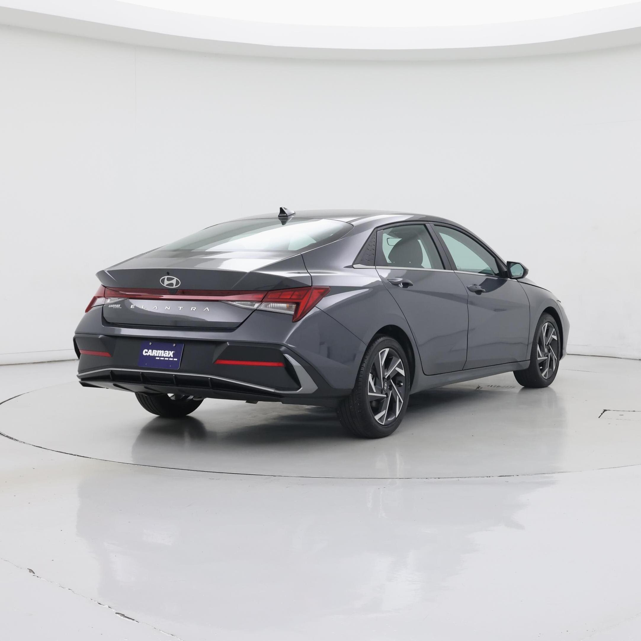 Thumbnail: 2024 Hyundai Elantra - 8
