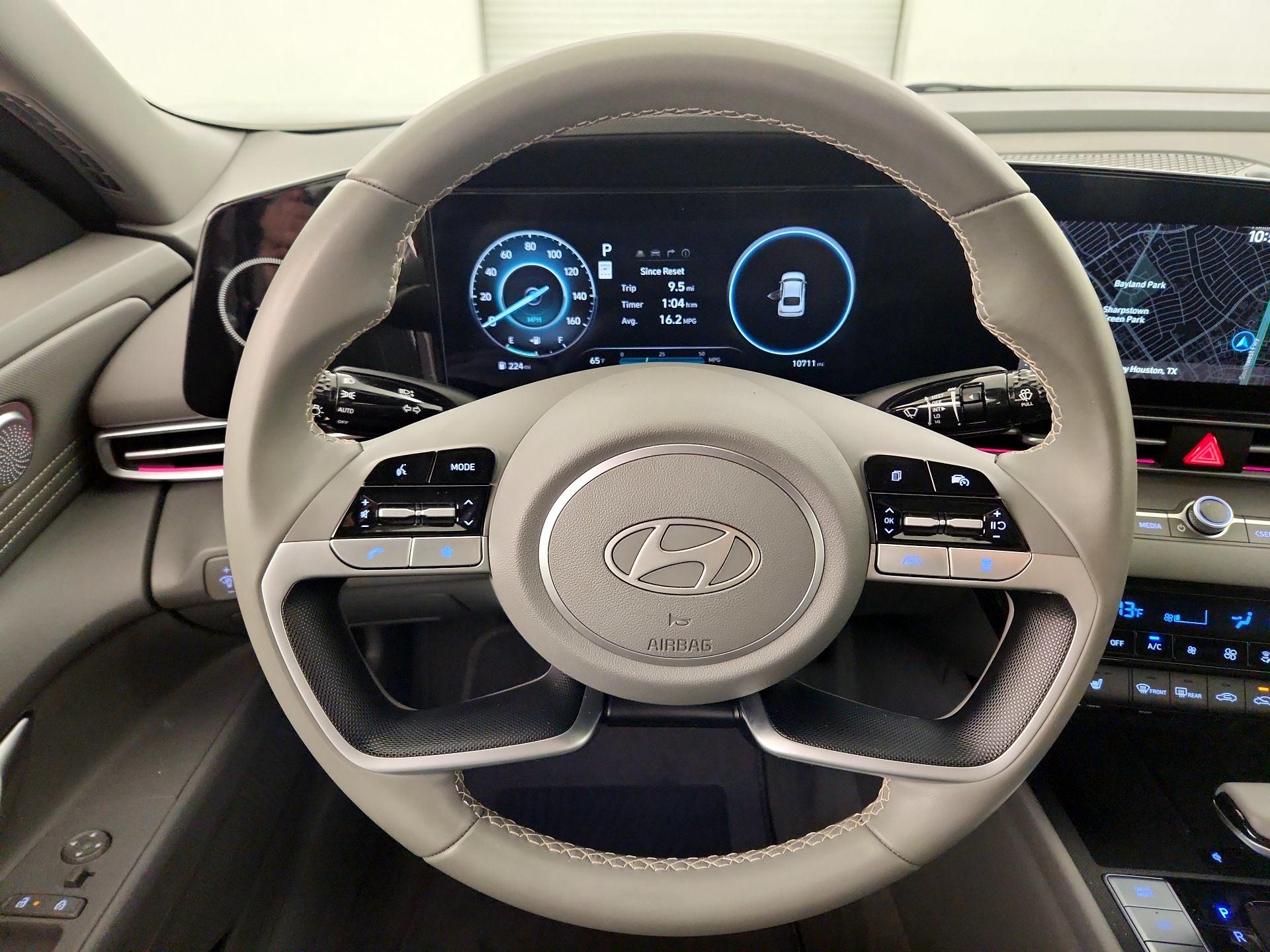 Thumbnail: 2024 Hyundai Elantra - 10