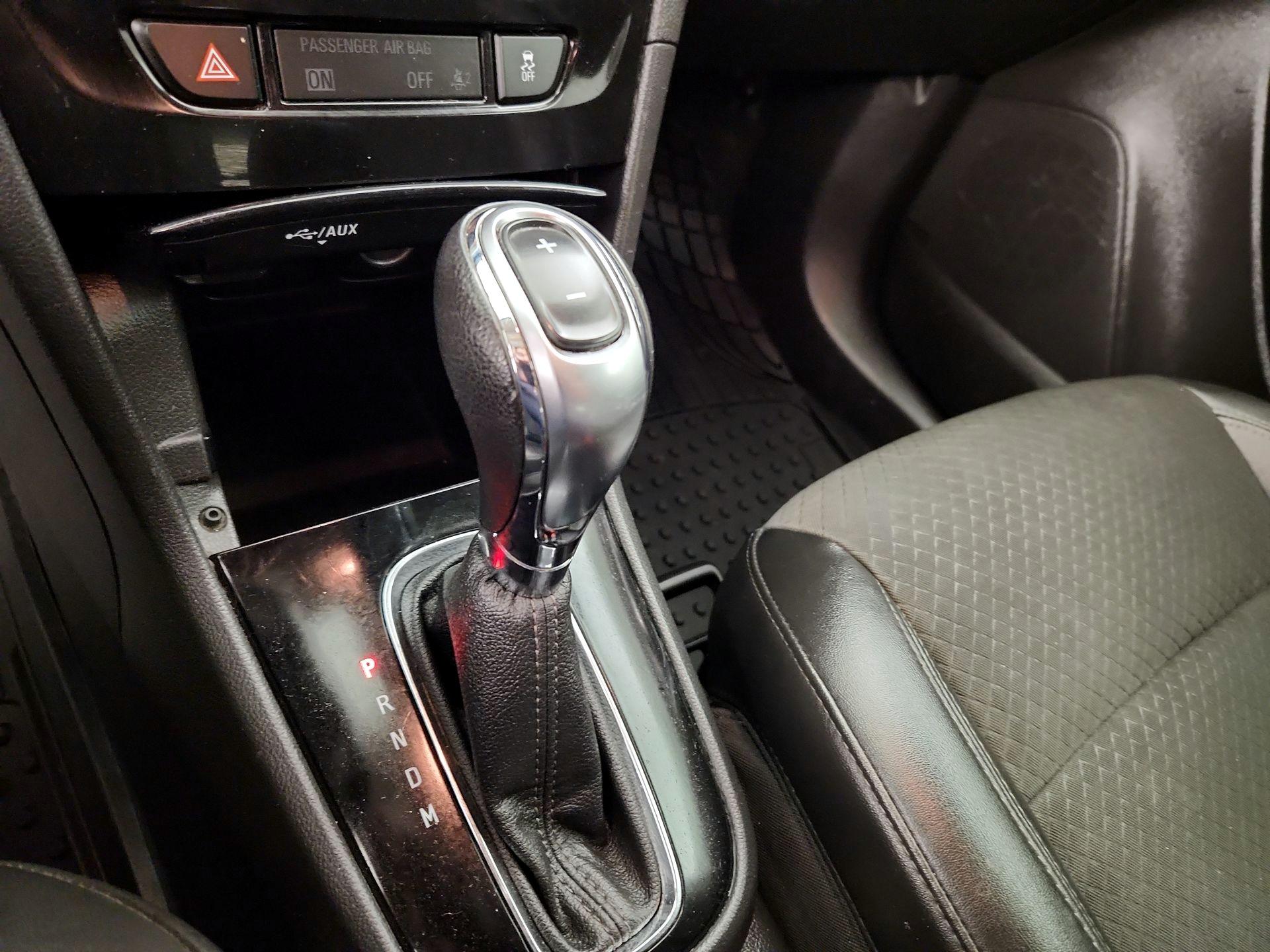 Thumbnail: 2020 Buick Encore - 17