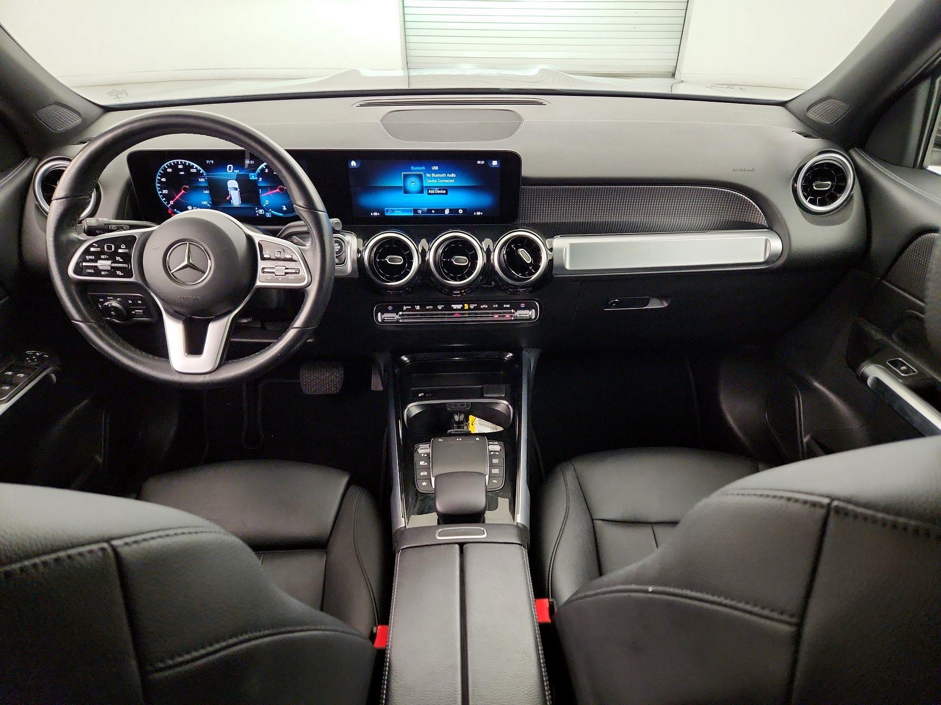 Thumbnail: 2022 Mercedes-Benz GLB - 9