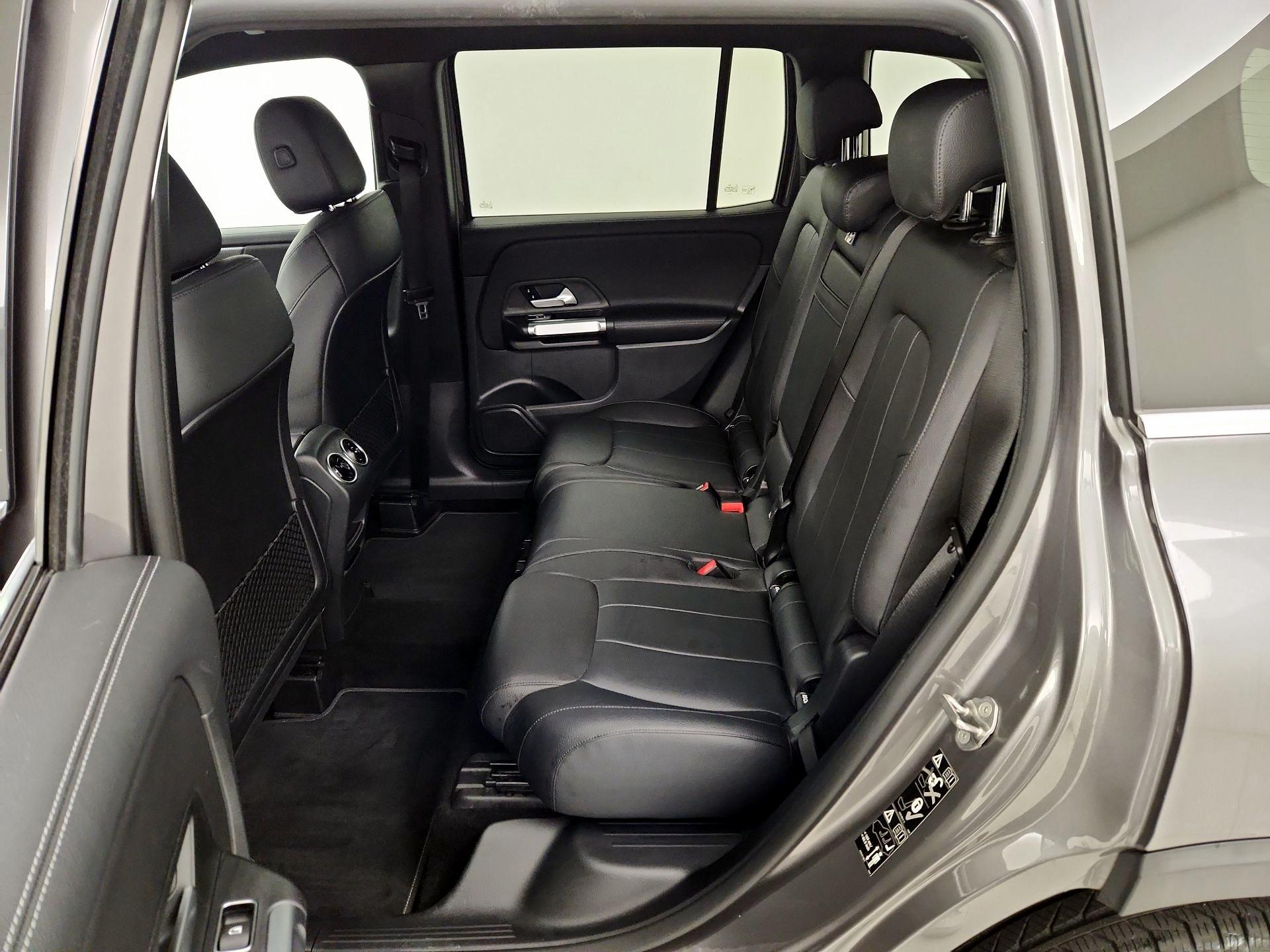 Thumbnail: 2022 Mercedes-Benz GLB - 19